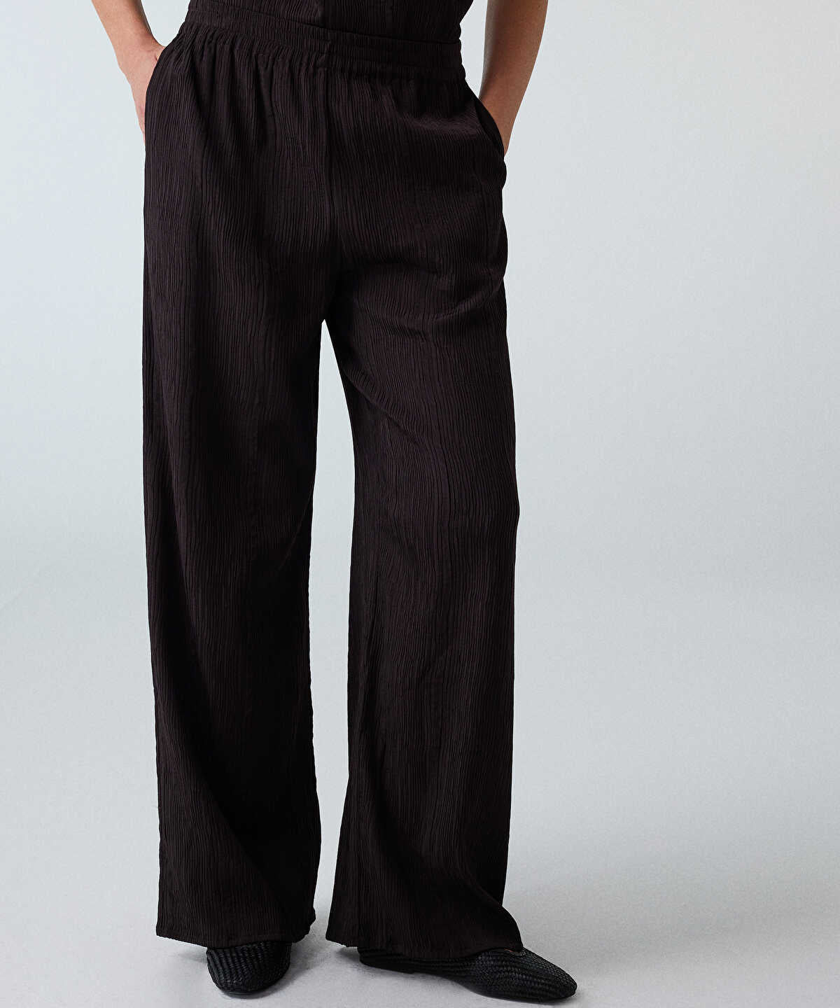 Crinkle-Effect Trousers