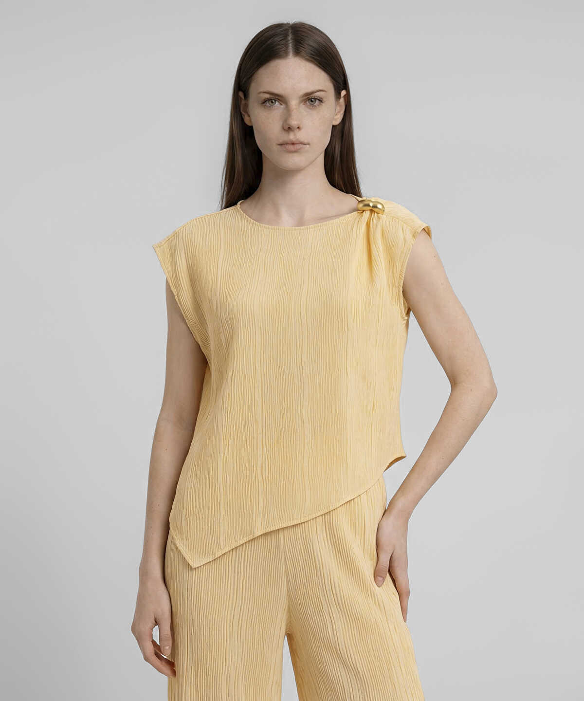 Crinkle-Effect Wide-Leg Trousers