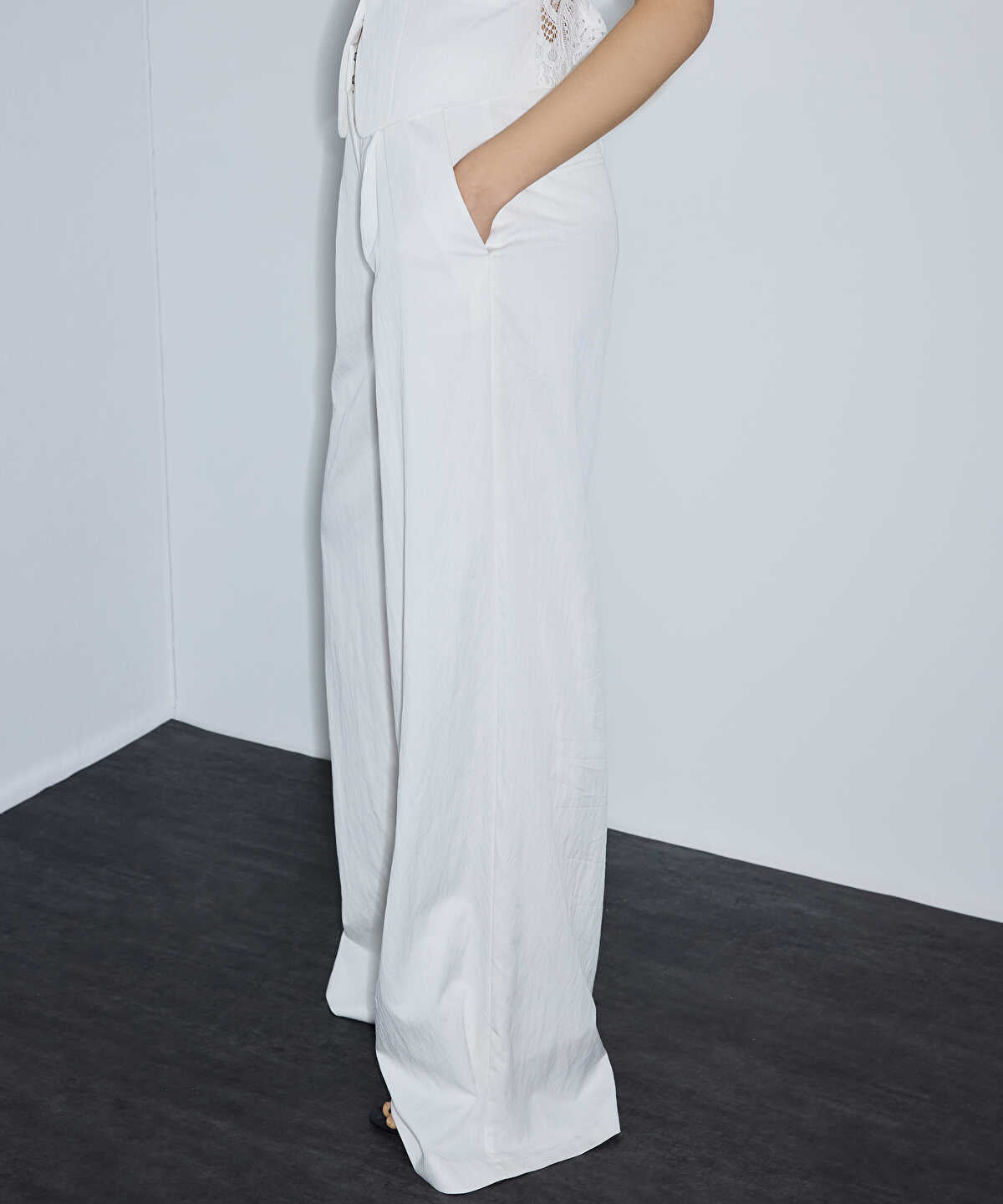 Crinkle-Effect Trousers