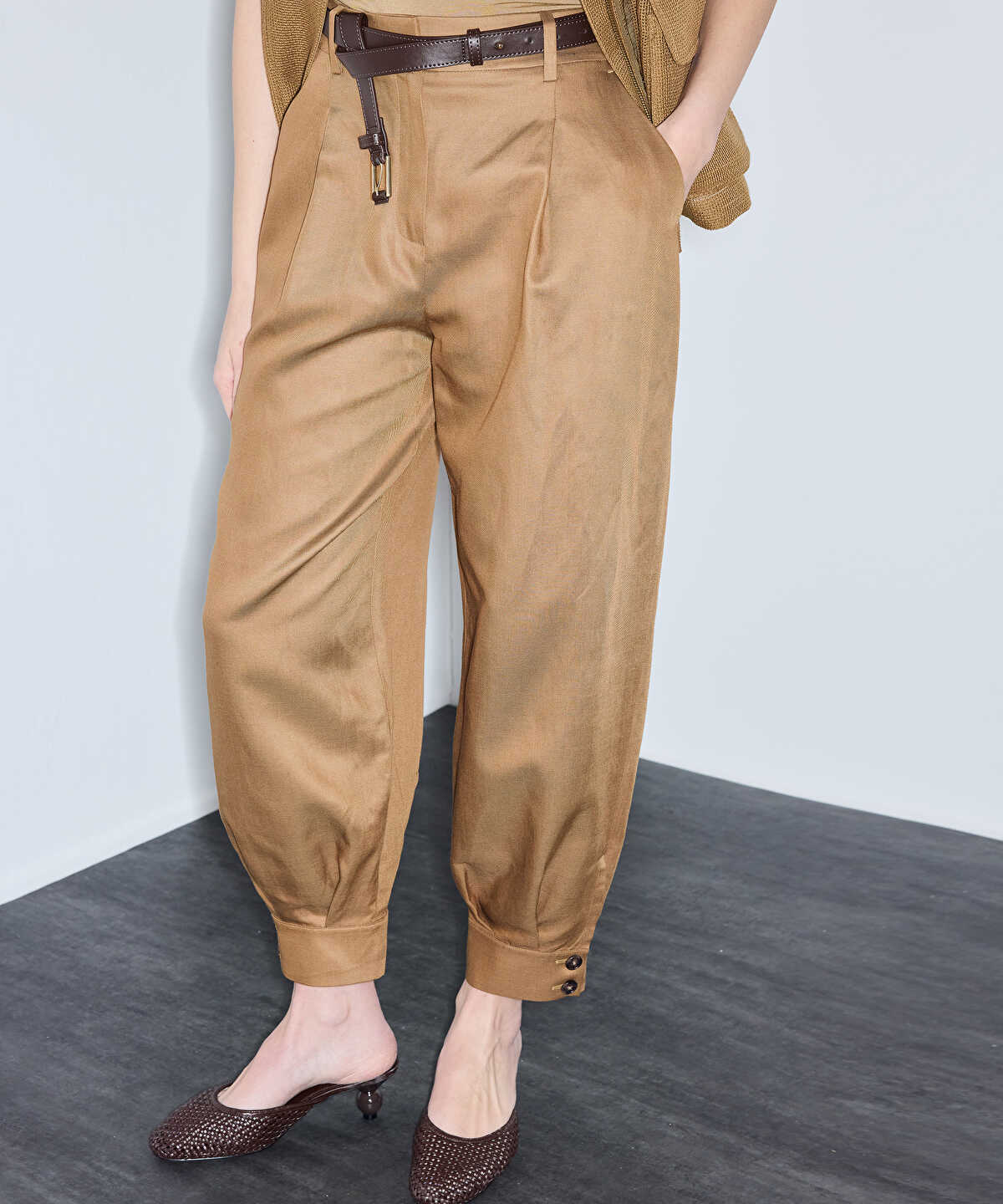 Belted Balloon Trousers
