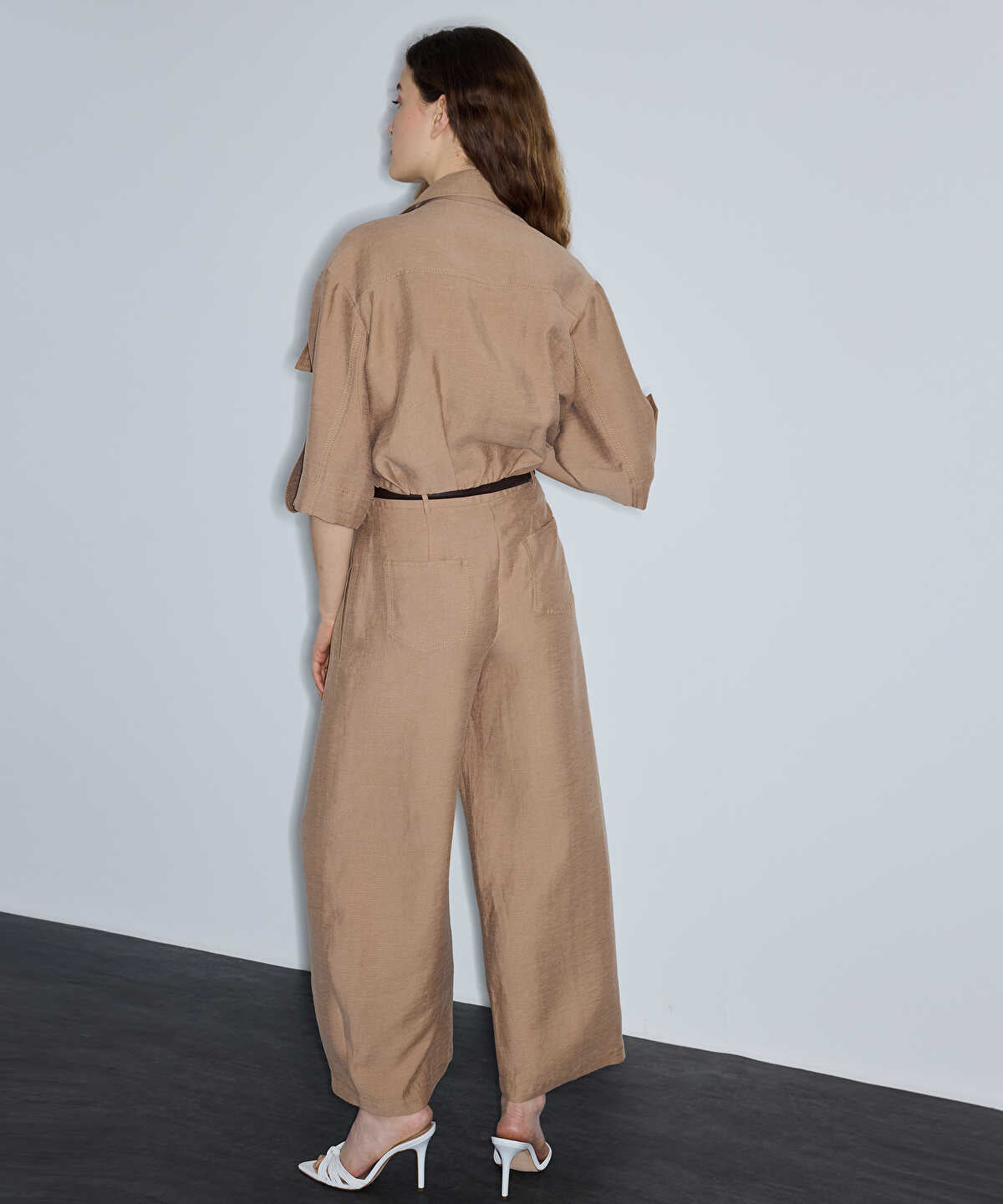 Belted Barrel-Fit Trousers