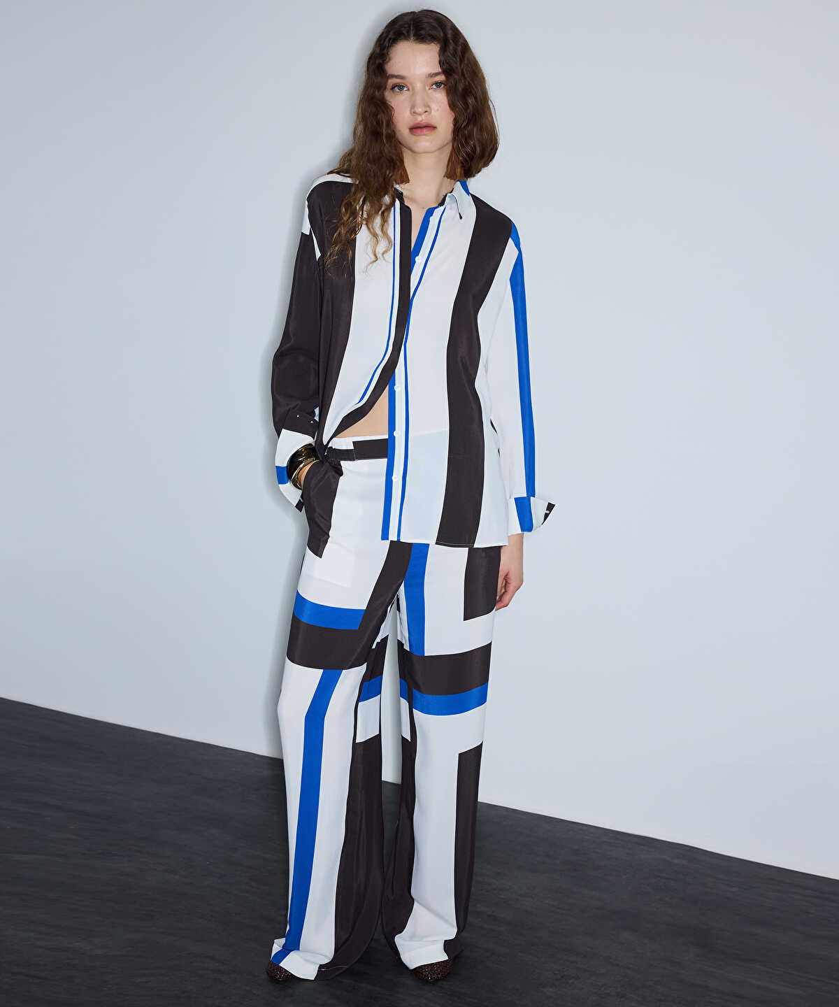 Color-Block Wide-Leg Trousers