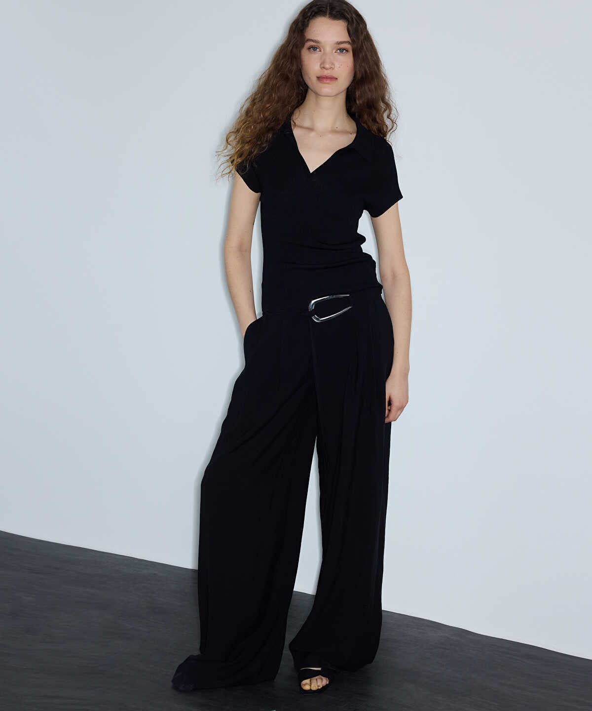 Wide-Leg Trousers with Belt