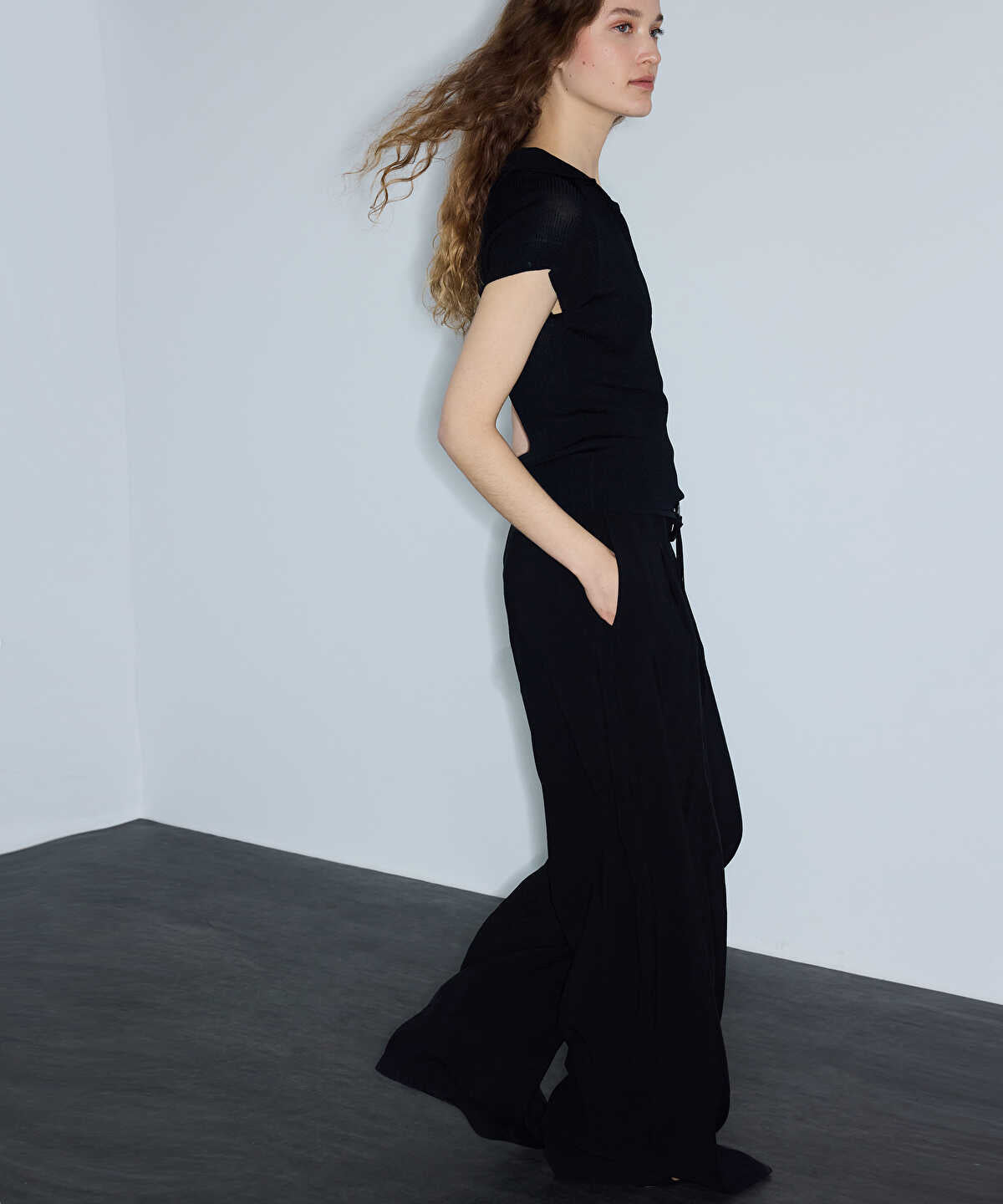 Wide-Leg Trousers with Belt