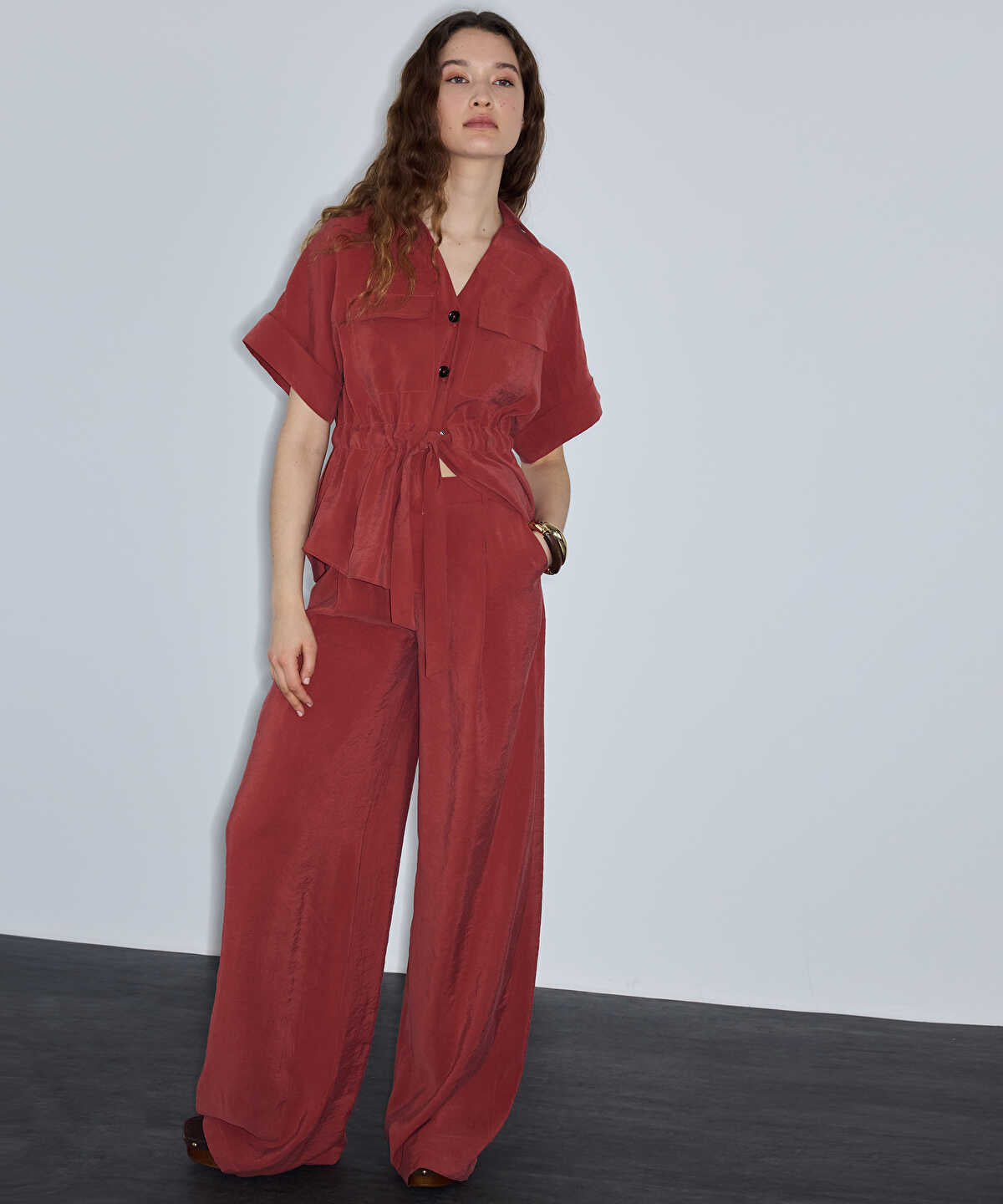 Wide-Leg Trousers