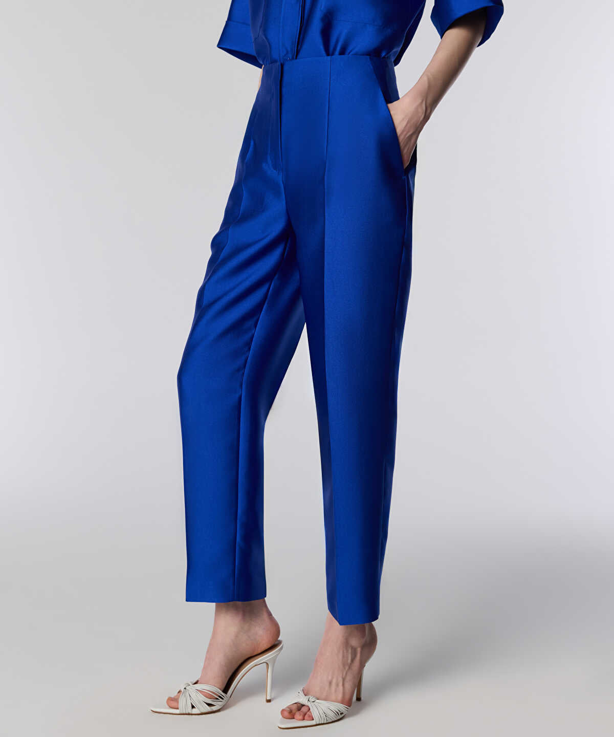 Carrot Trousers
