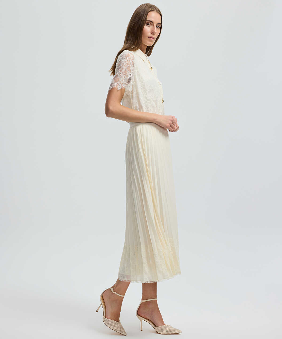 Pleated Lace Hem Midi Skirt