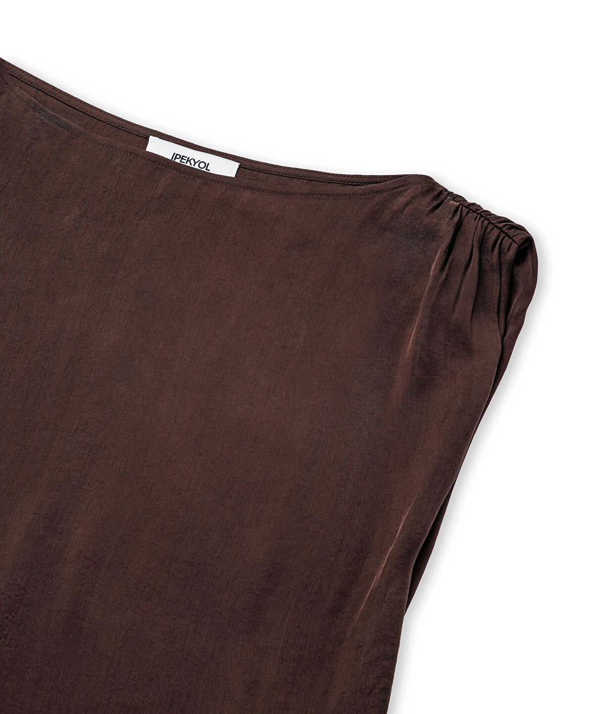 Asymmetric Sleeve Blouse