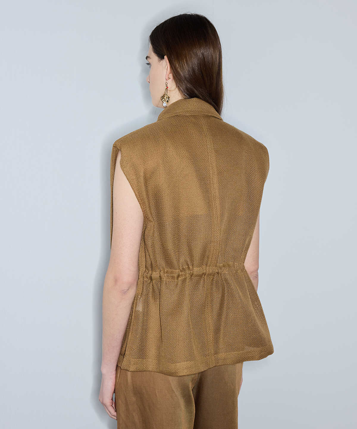 Mesh-Effect Vest