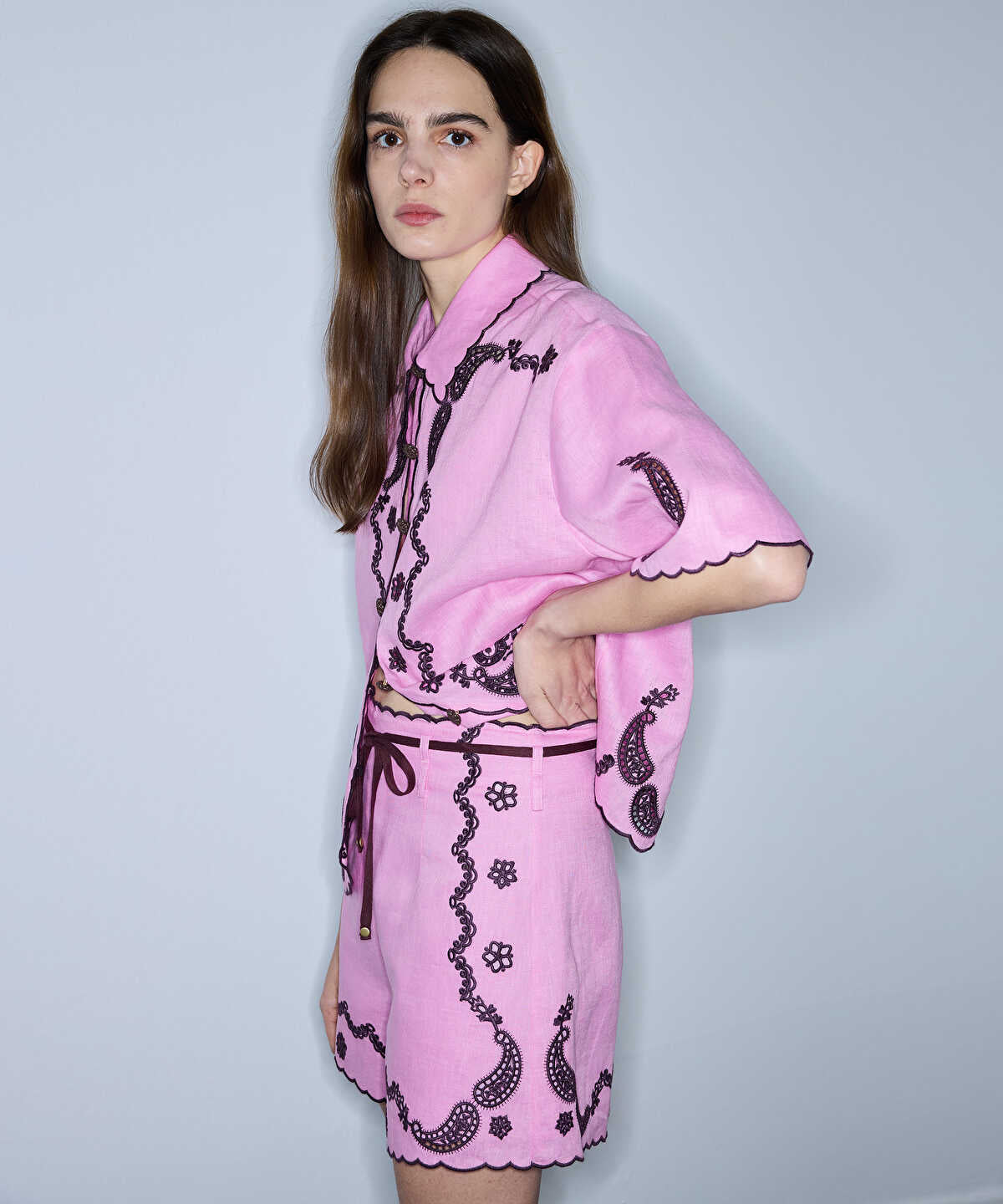 Linen Shorts with Contrast Embroidery
