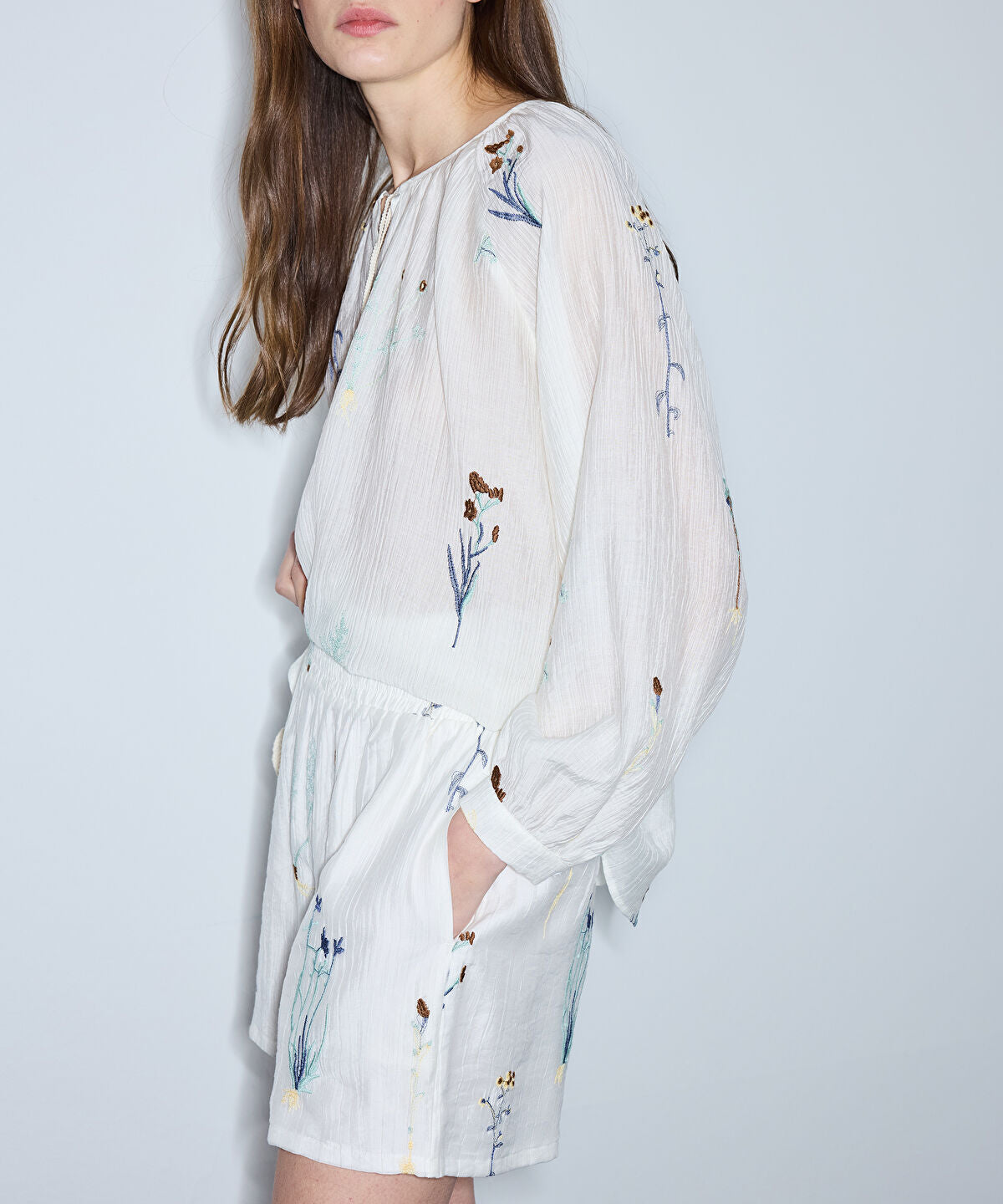 Embroidered Elastic-Waist Shorts