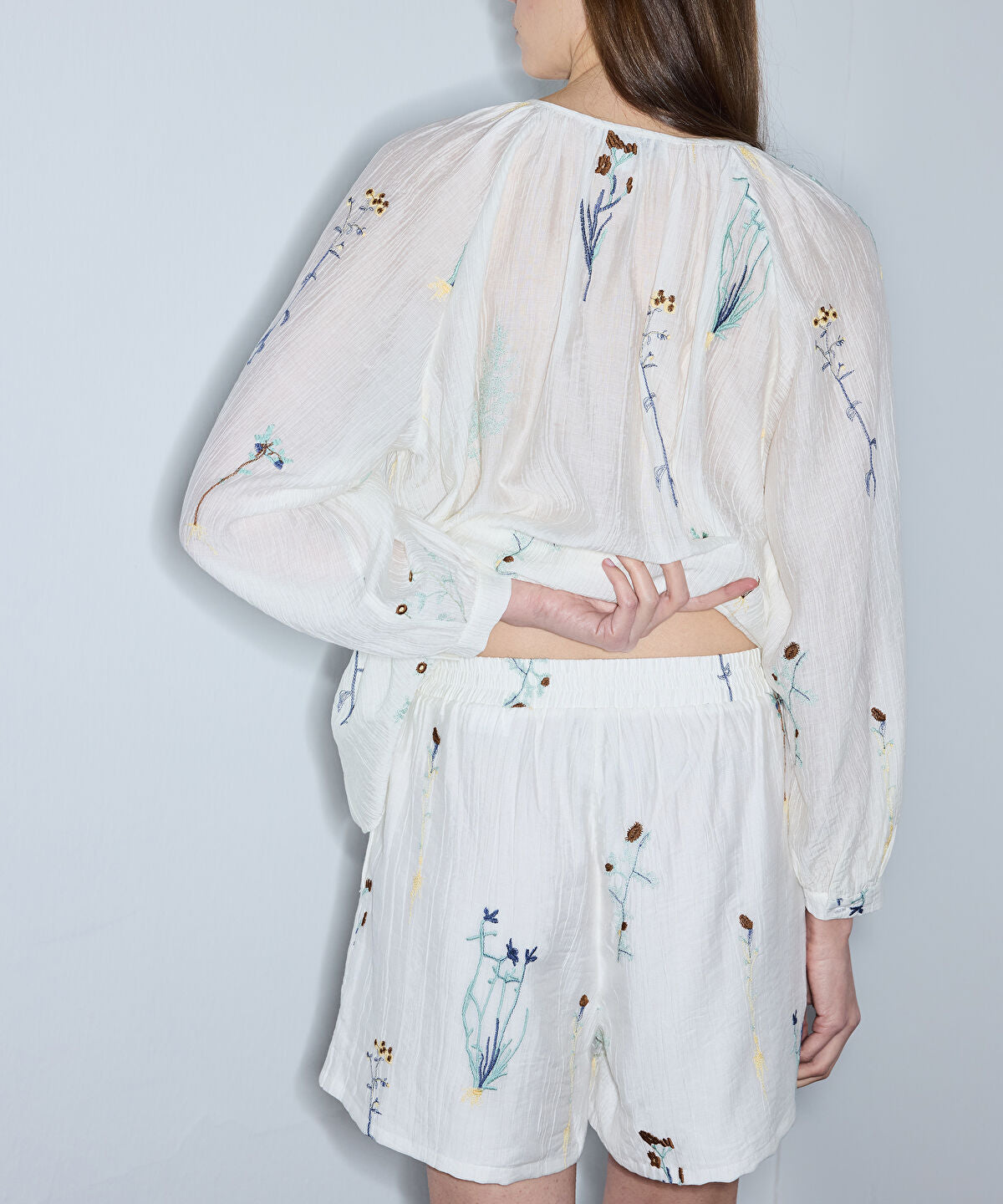 Embroidered Elastic-Waist Shorts