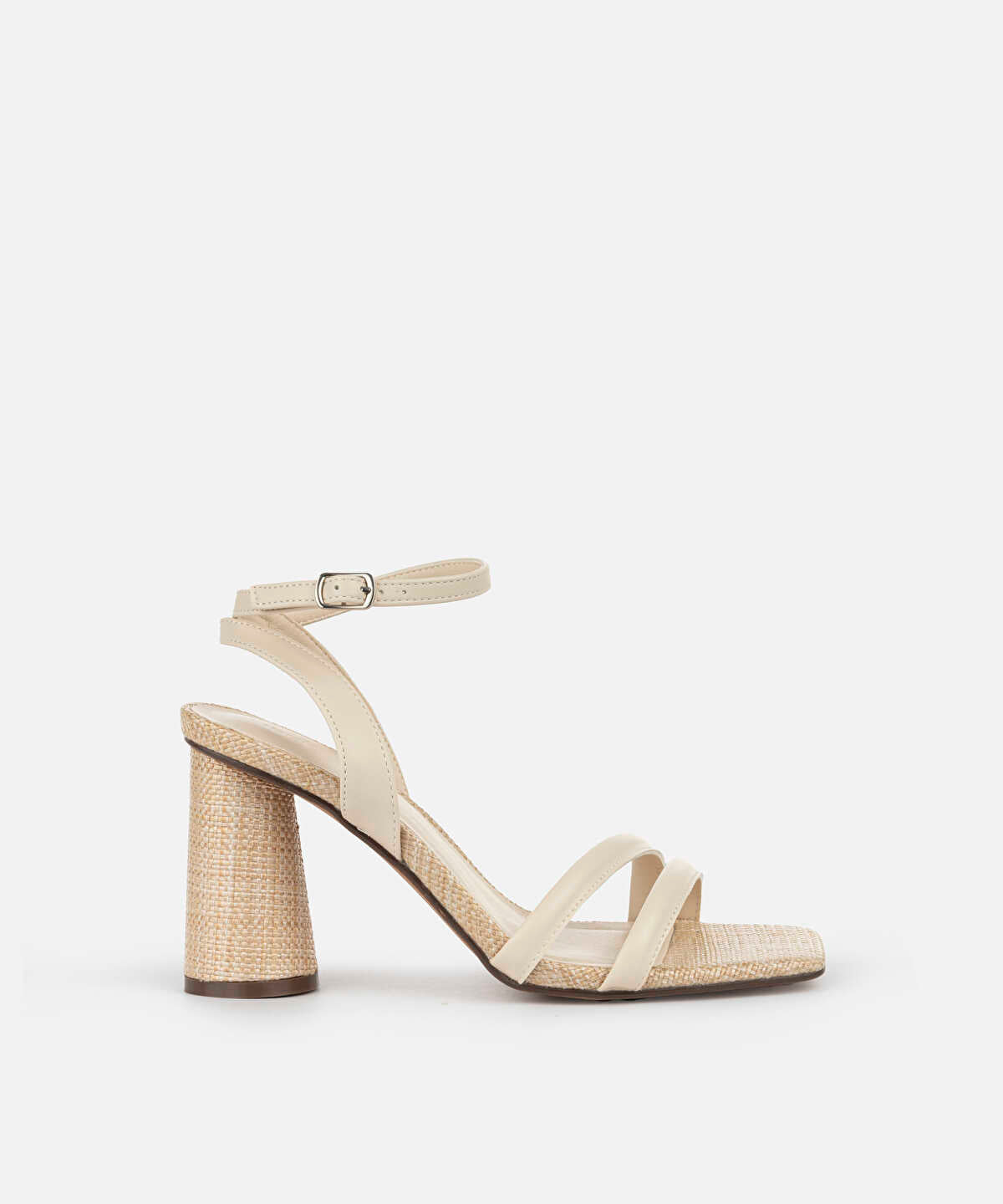 Contrast-Textured Heels