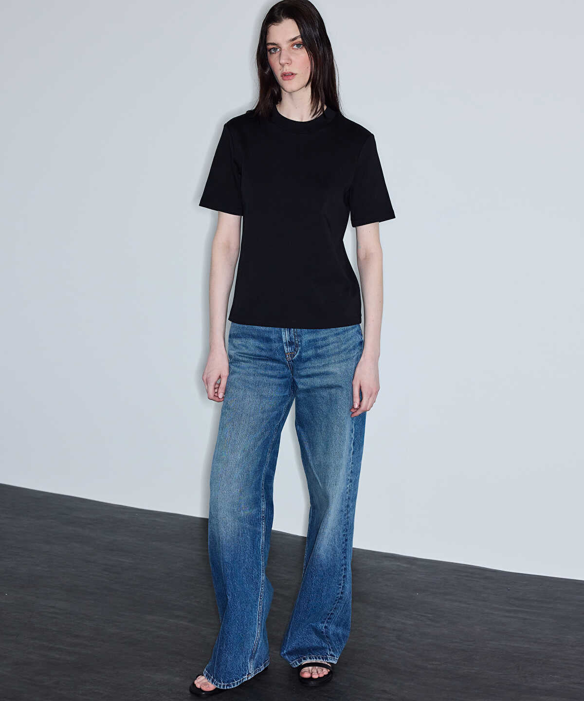 Basic T-Shirt