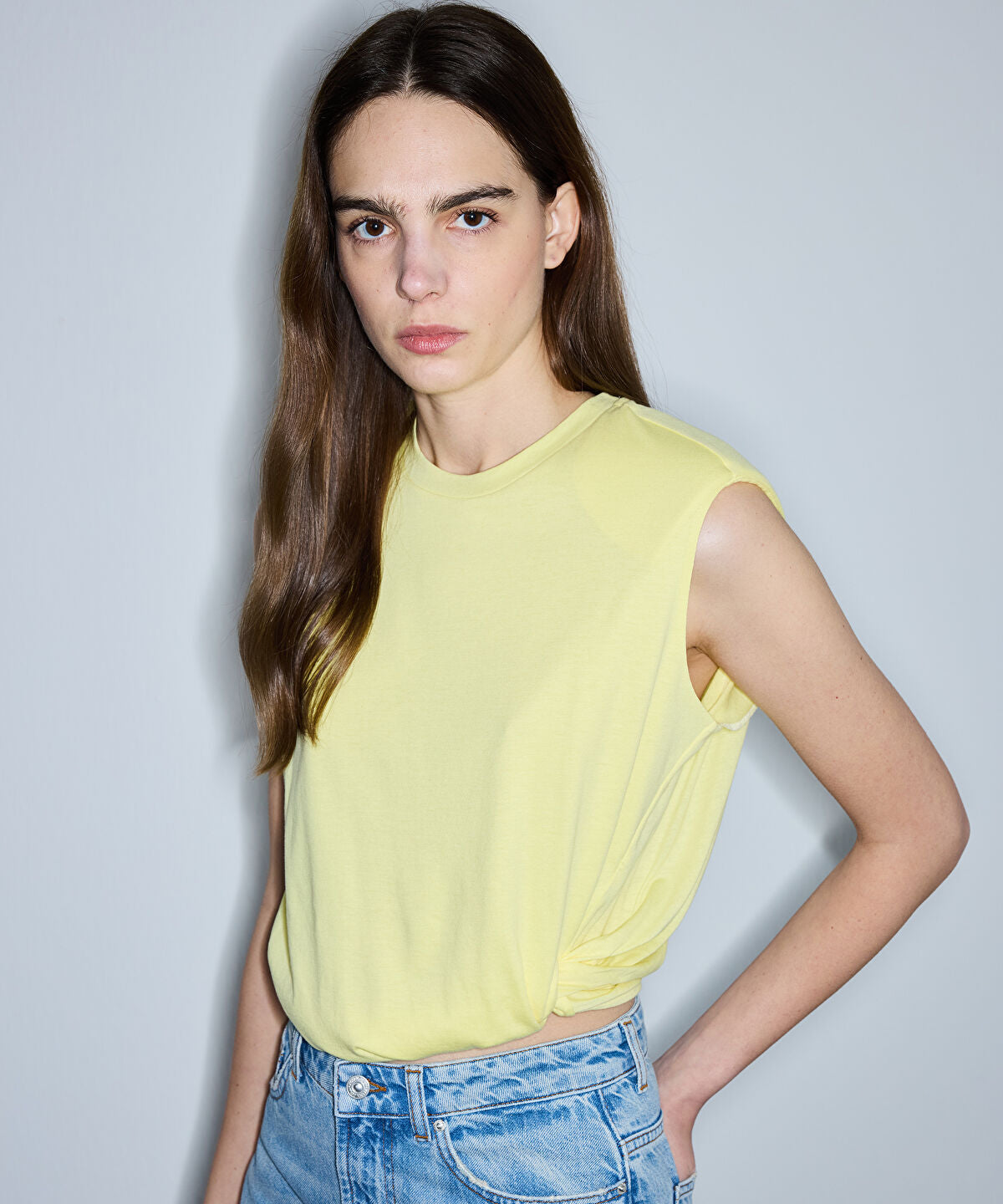 T-Shirt with Shoulder Pads