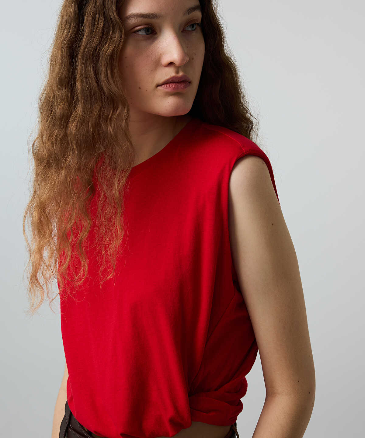 T-Shirt with Shoulder Pads