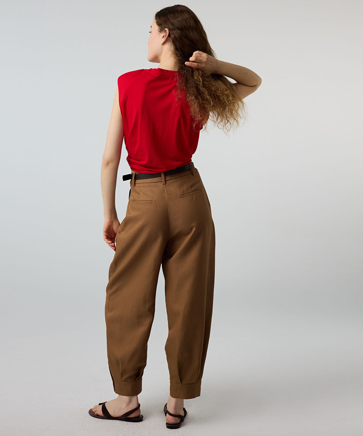 T-Shirt with Shoulder Pads