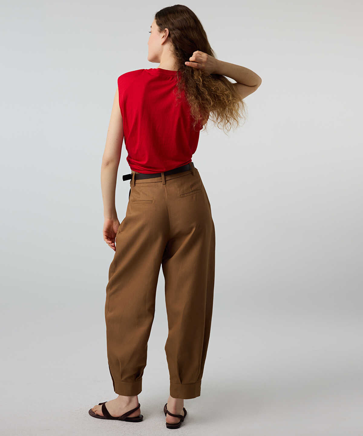T-Shirt with Shoulder Pads