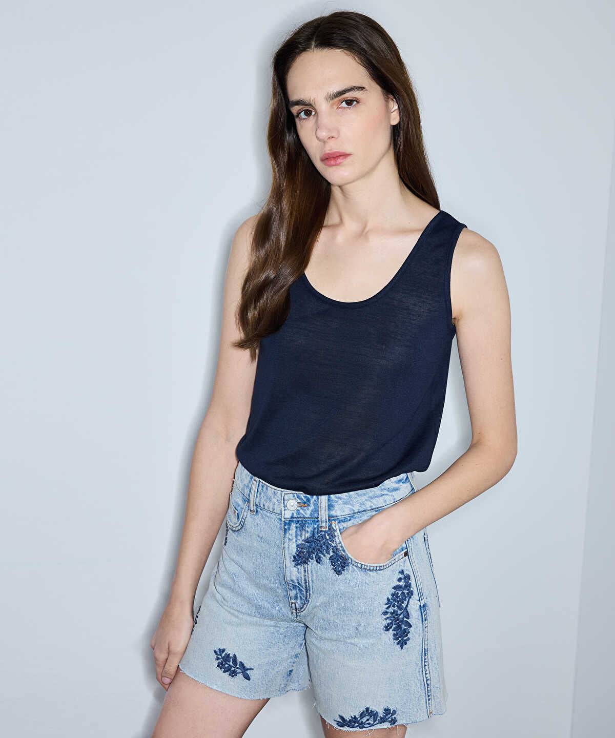 Basic T-Shirt