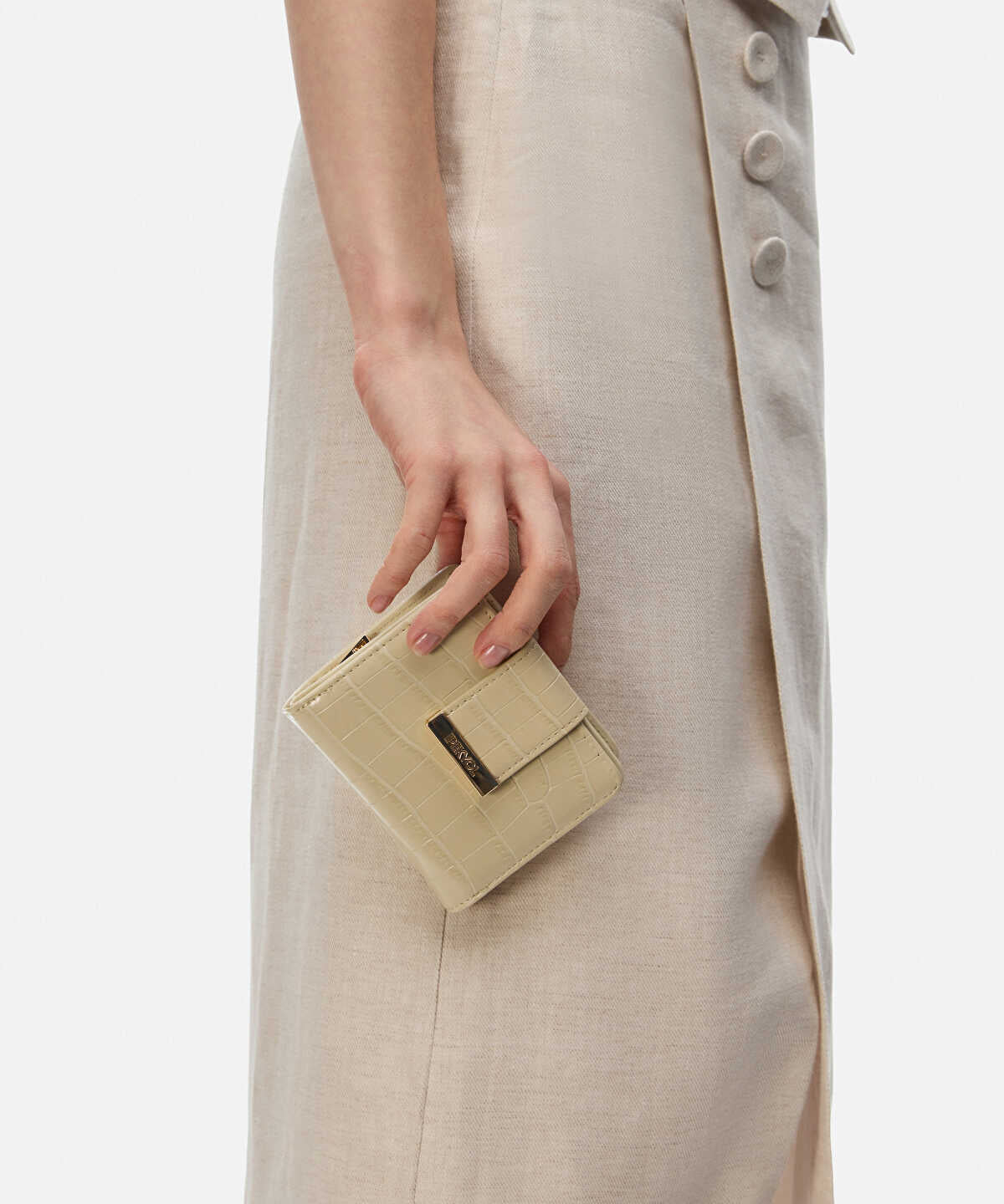 Croc-Effect Wallet