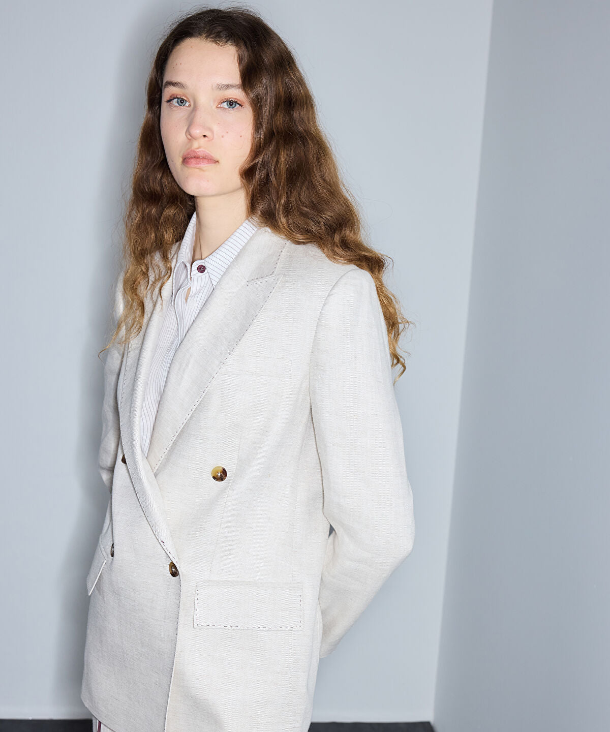 Linen Blazer with Shoulder Pads