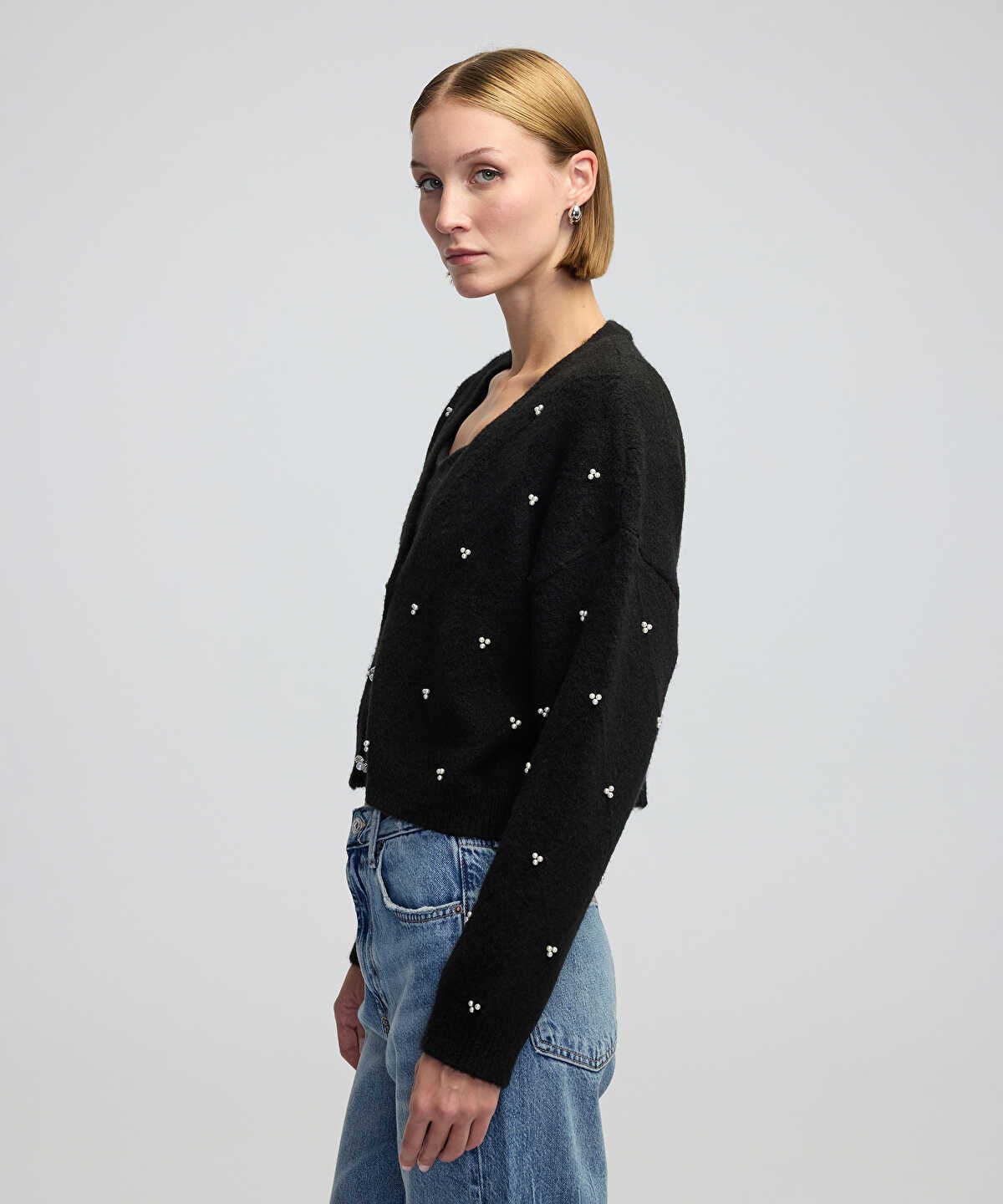 KNITWEAR