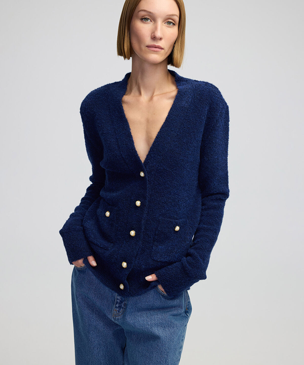 KNITWEAR
