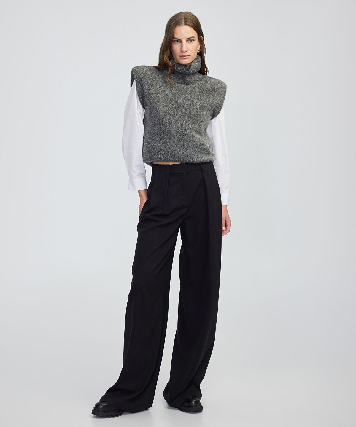 Wide-Leg Trousers with Belt