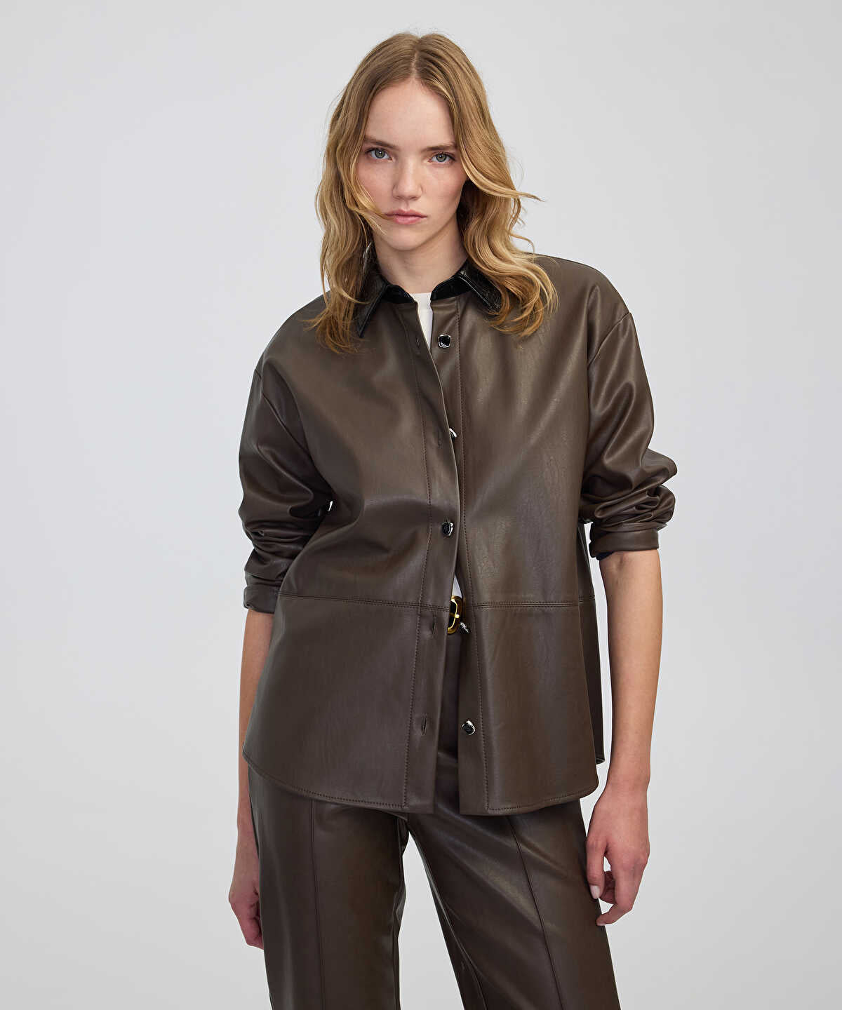 Contrast Collar Leather-Effect Shirt