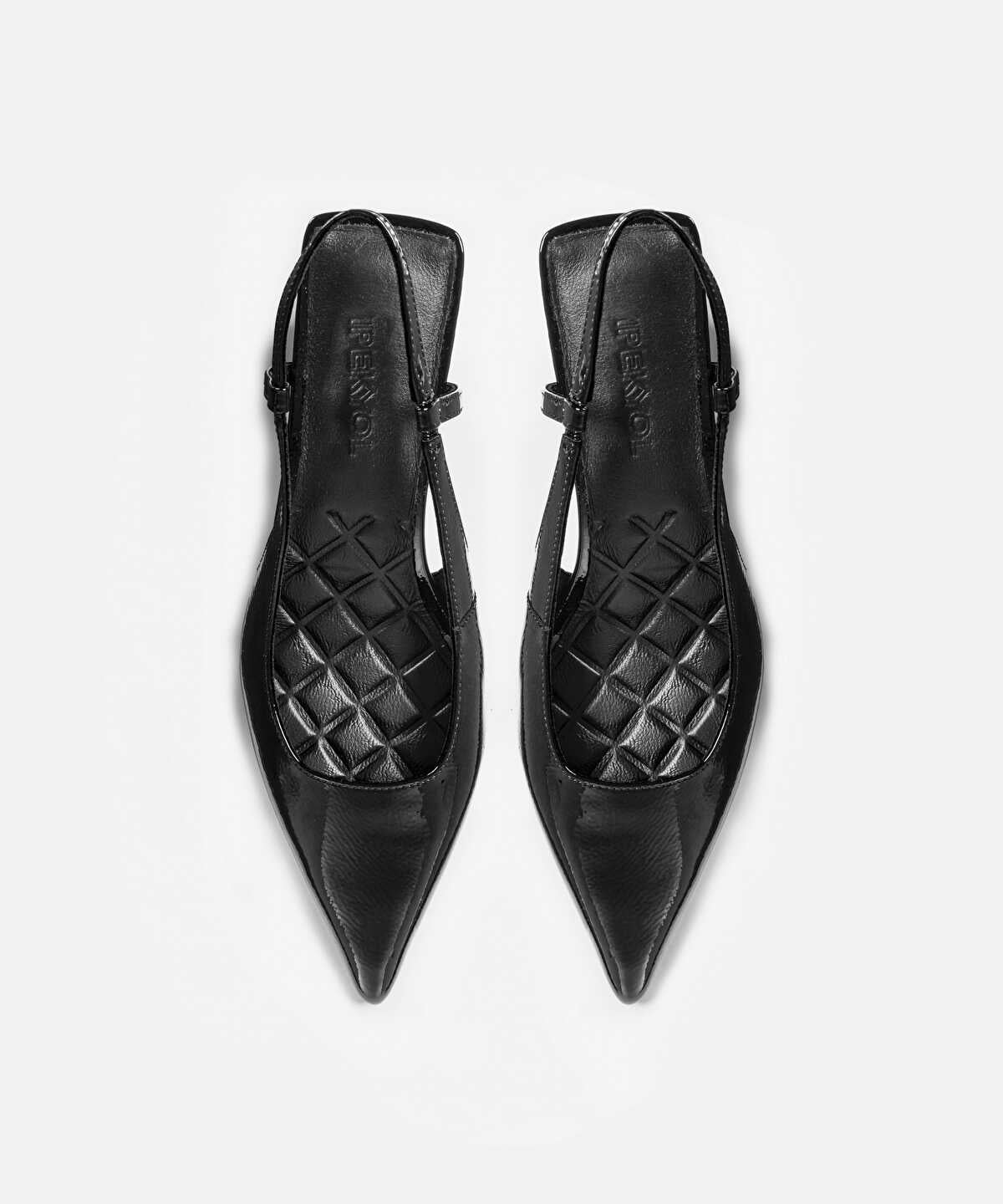 Leather Shoes with Geometric Heels