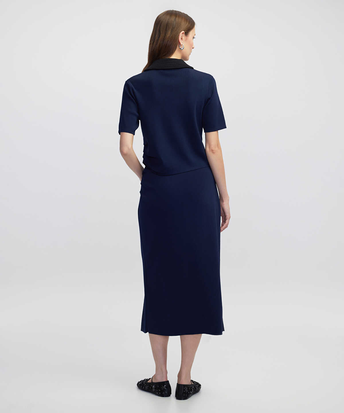 Contrast Collar Knit Top