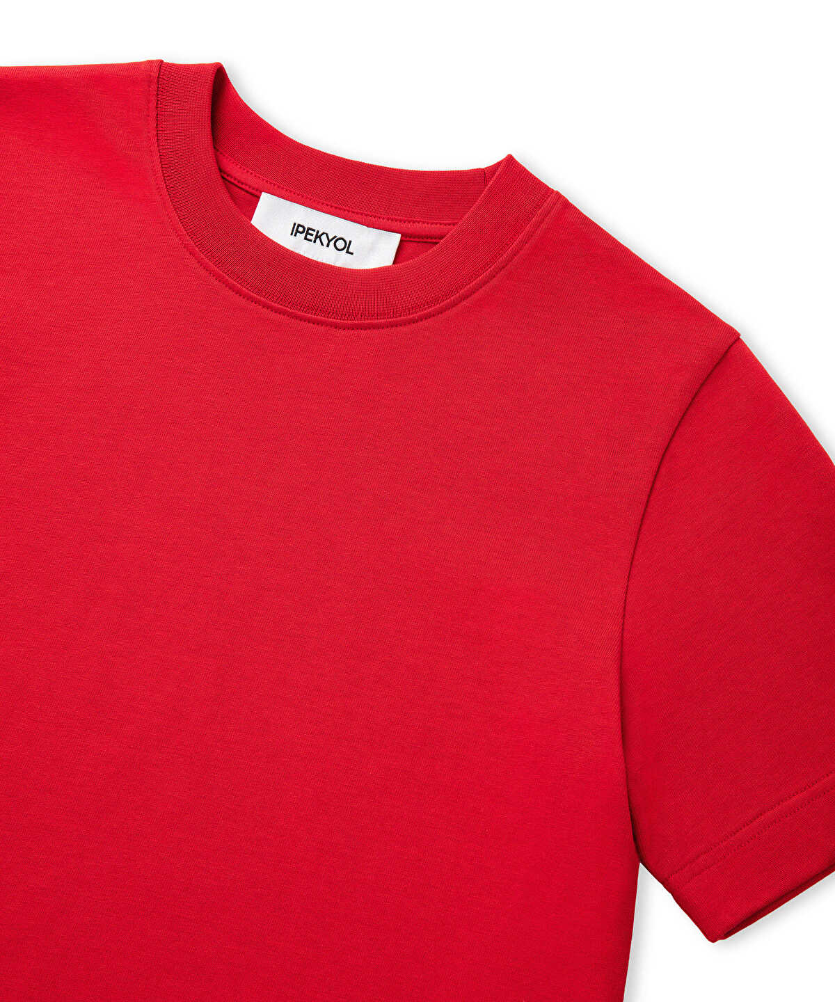 Basic T-Shirt