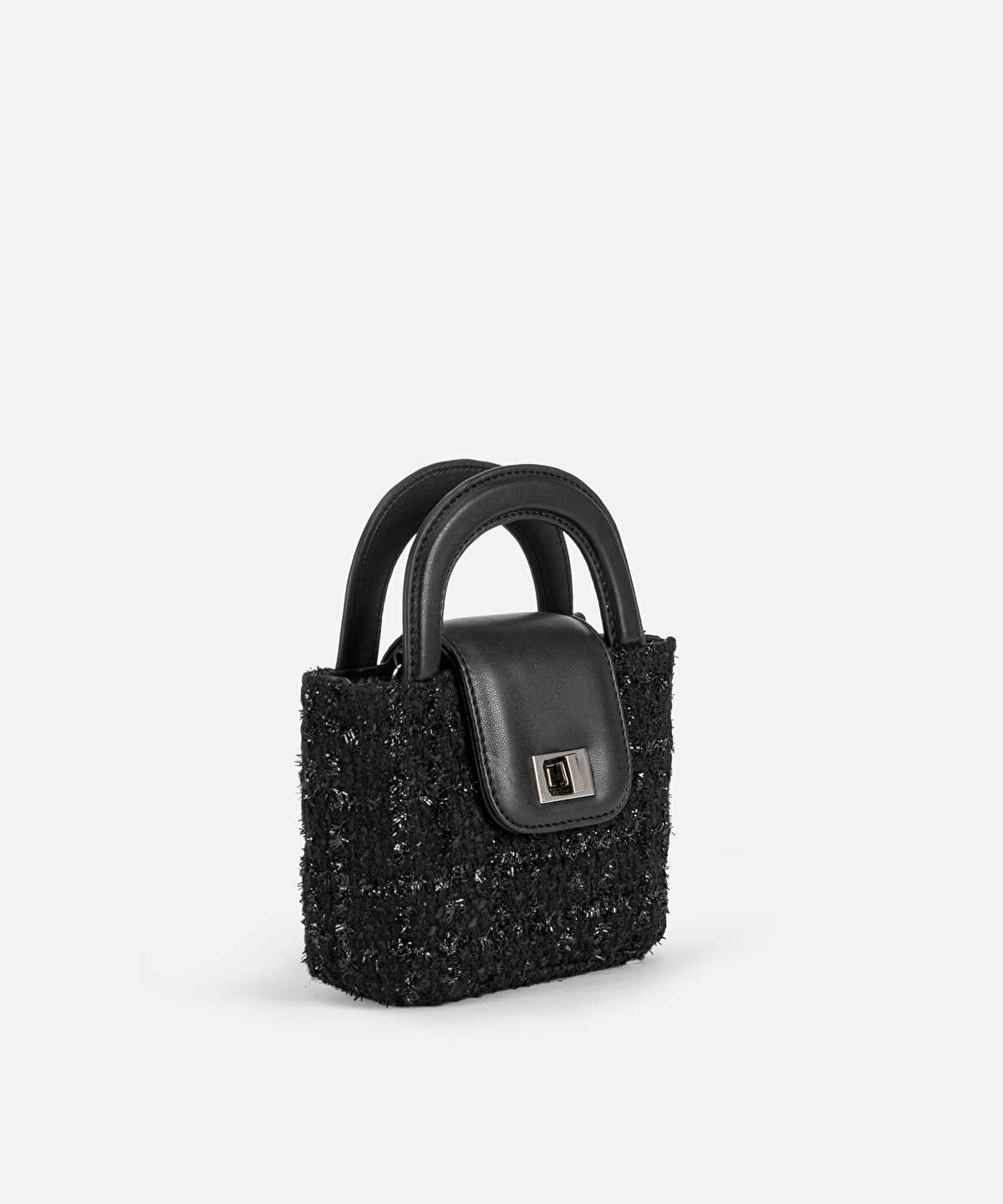 Chain-Strap Bag with Contrast Flap