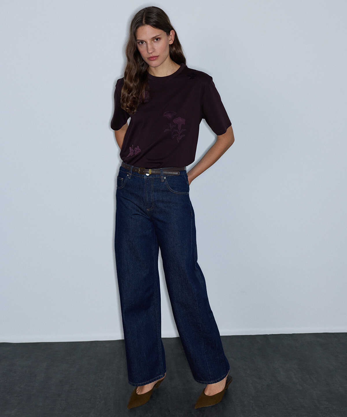 T-Shirt with Floral Applique