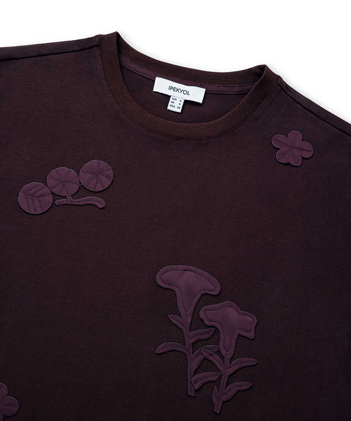 T-Shirt with Floral Applique