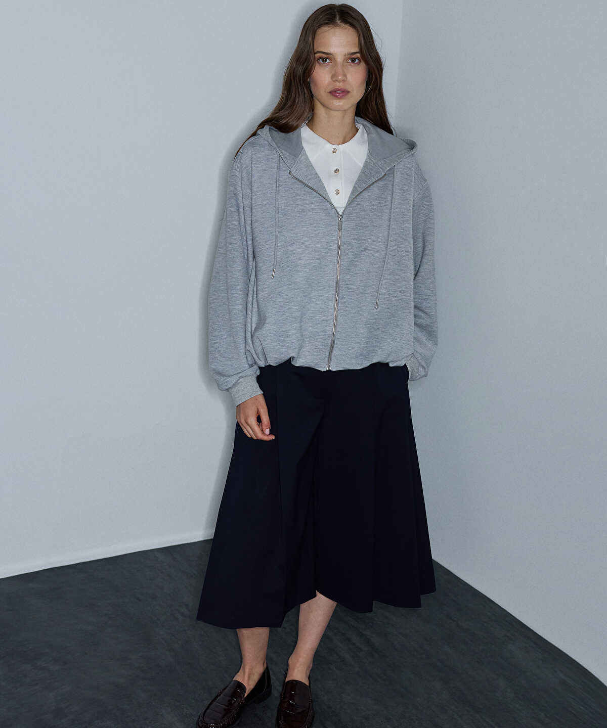 Balloon-Hem Sweatshirt