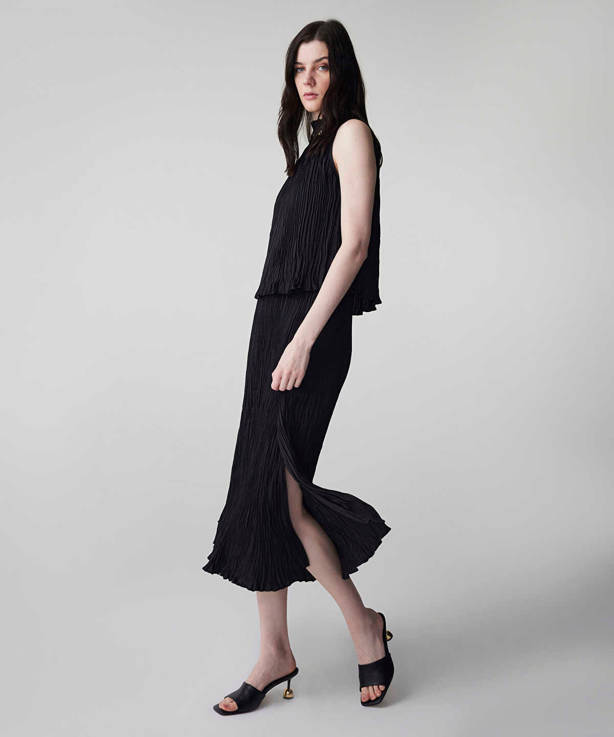 Zoomed Textured Embellished Dress