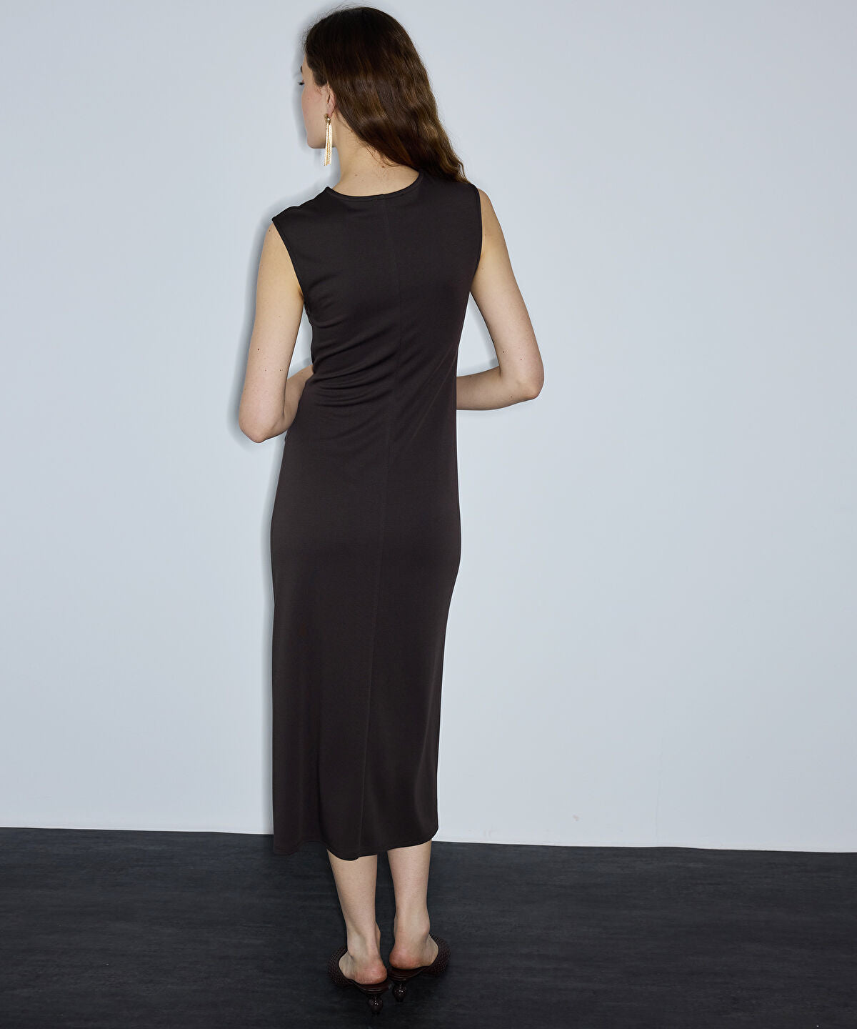 Zoomed Tie-Waist Midi Dress