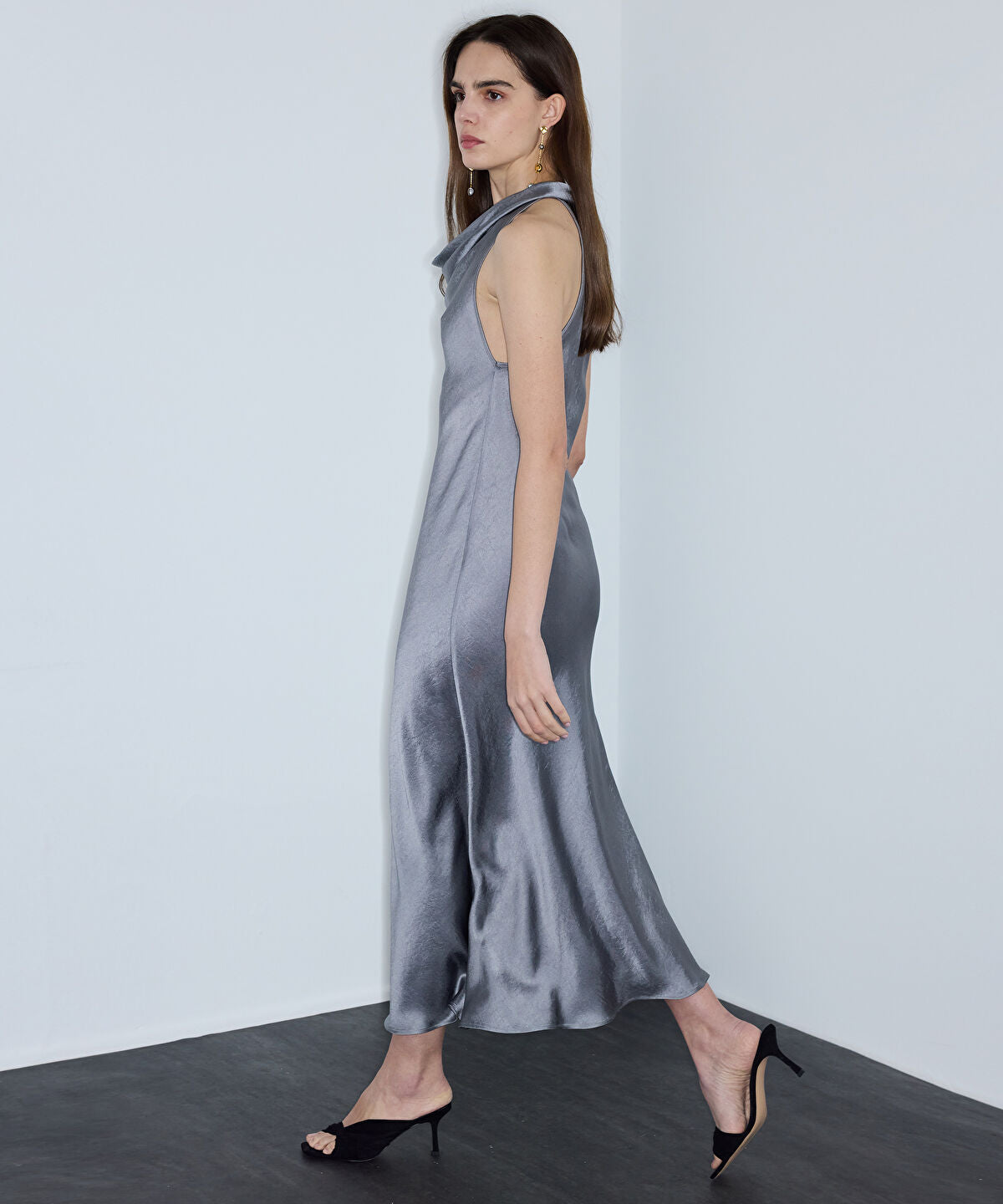 Zoomed Metallic-Finish Halter Dress