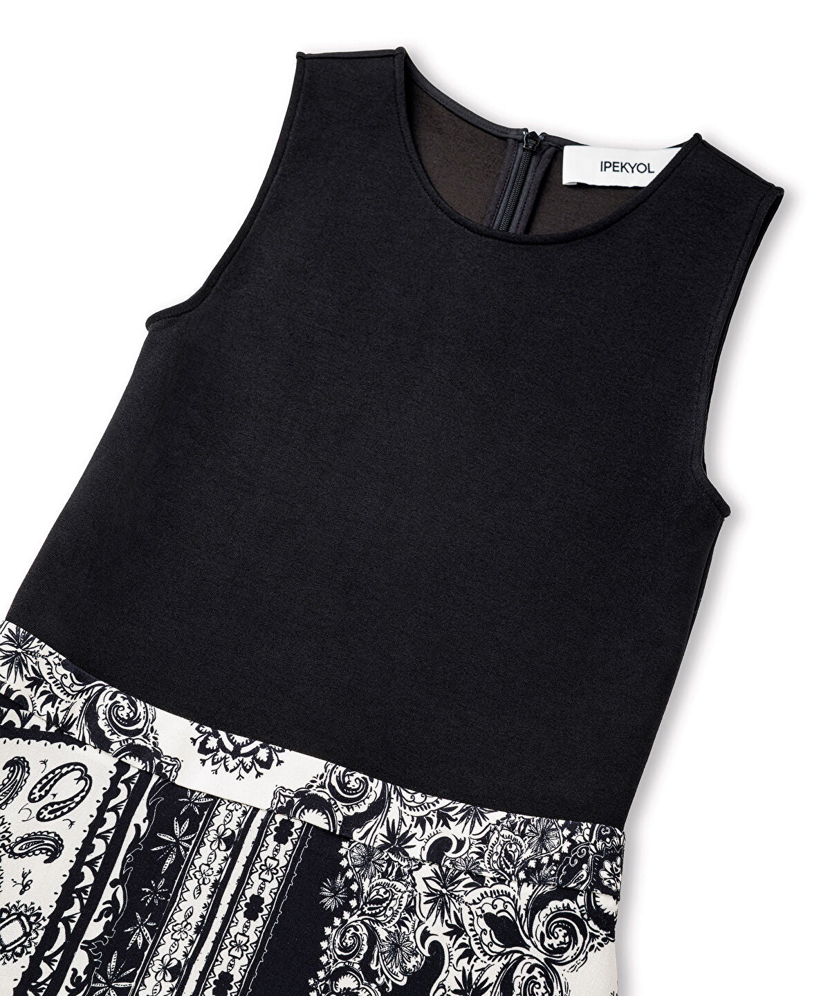 Zoomed Paisley-Print Viscose Dress