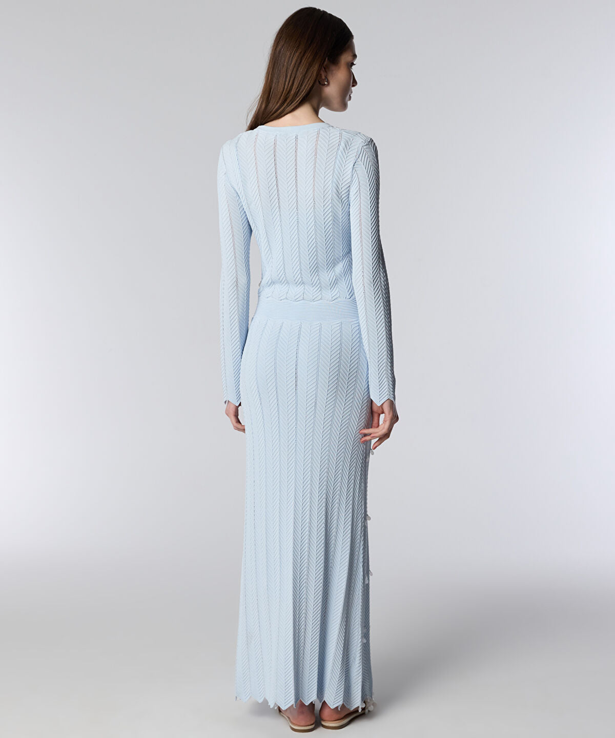 Zoomed DRESS