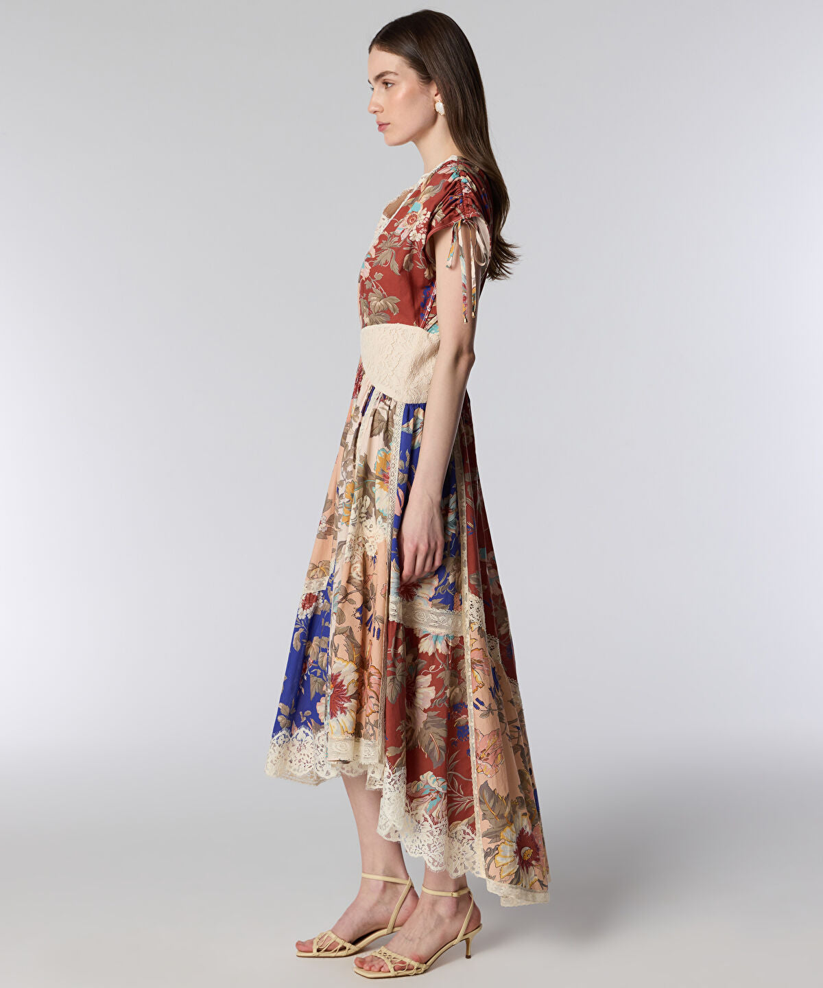 Zoomed DRESS
