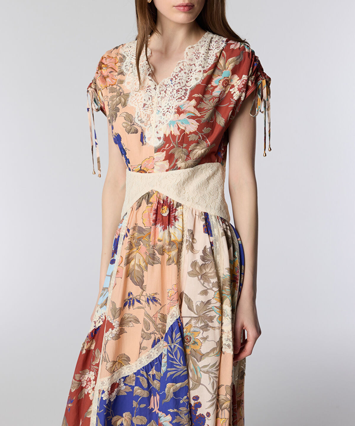 Zoomed DRESS