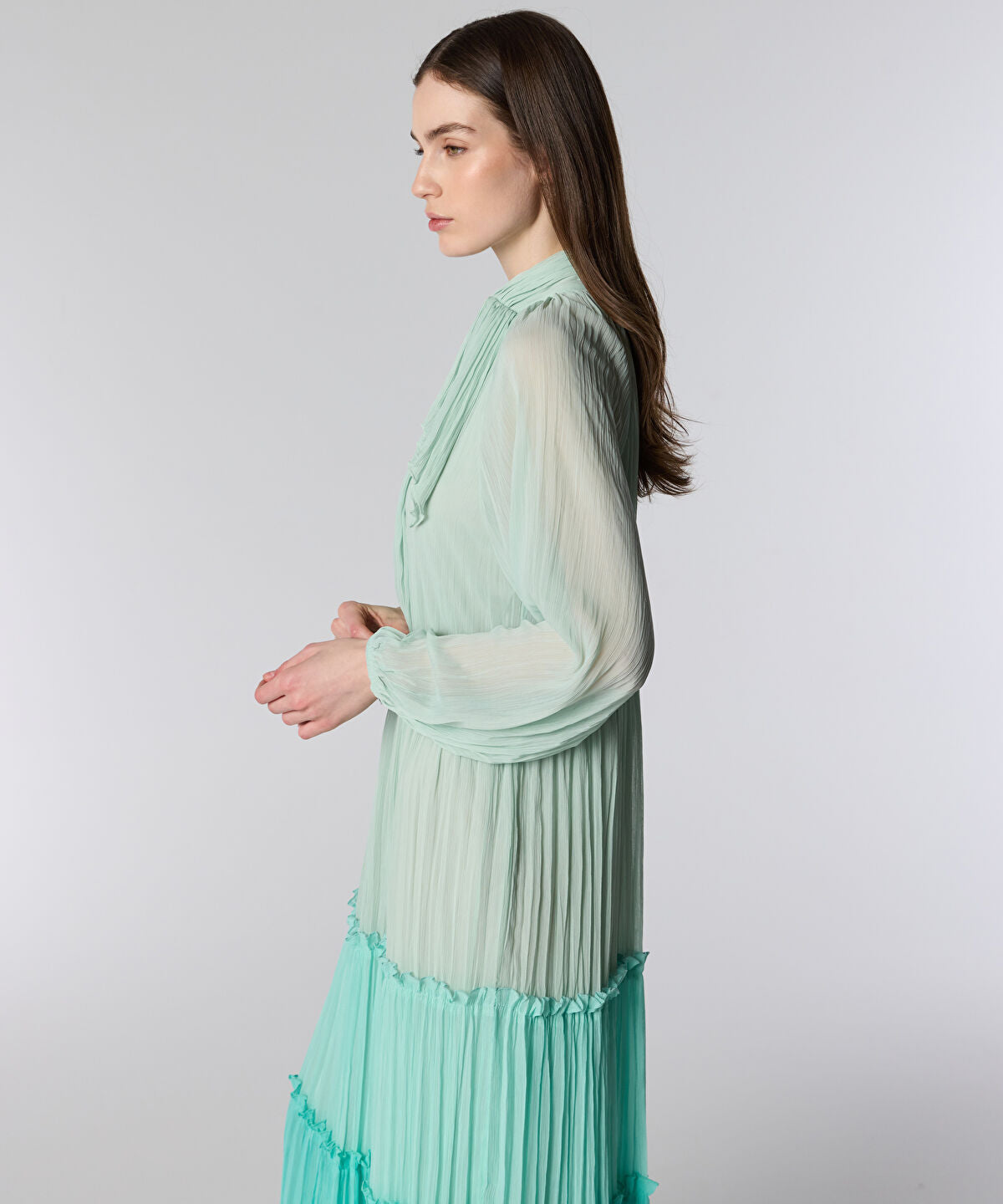 Zoomed DRESS