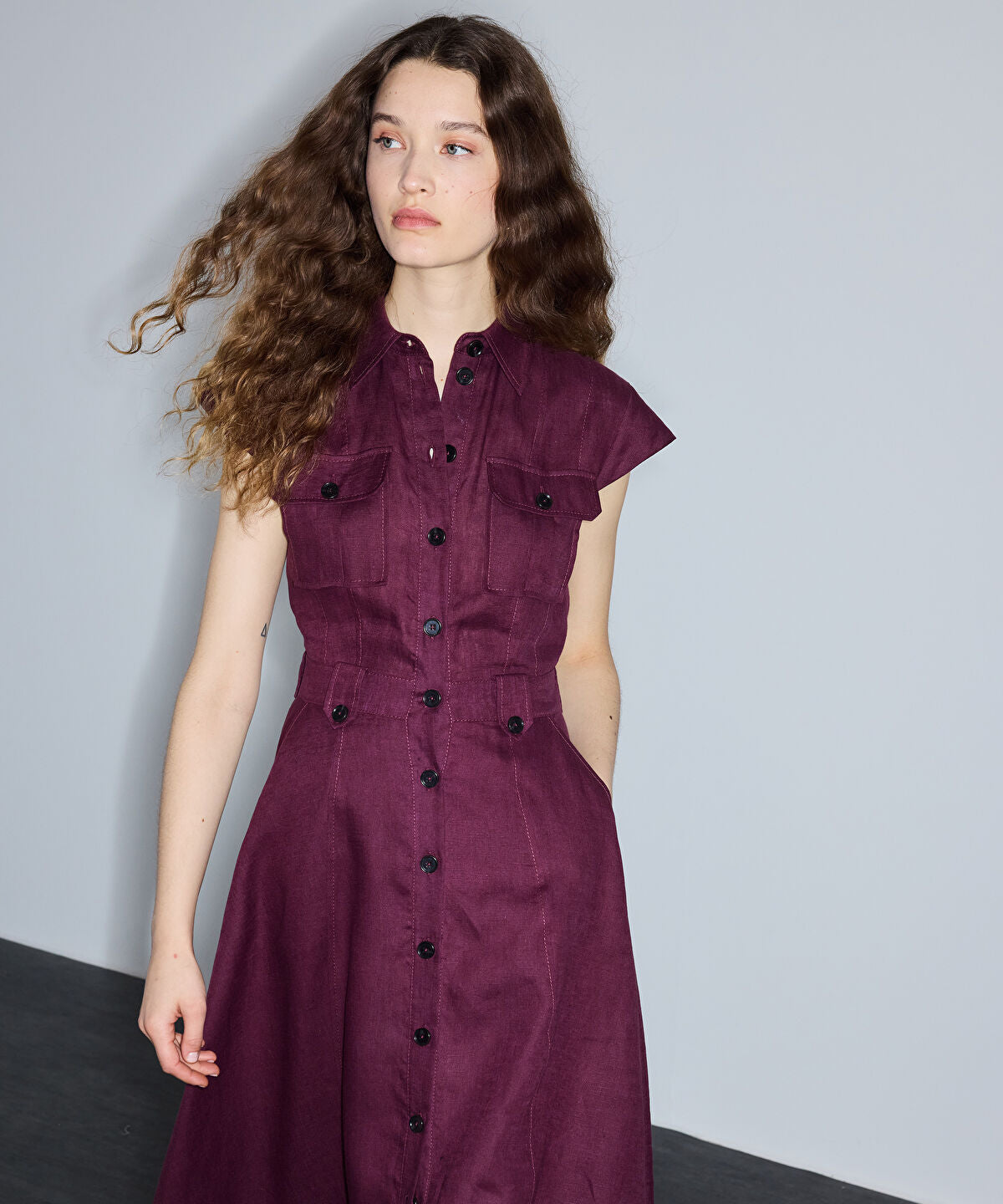 Zoomed Button-Accented Linen Dress