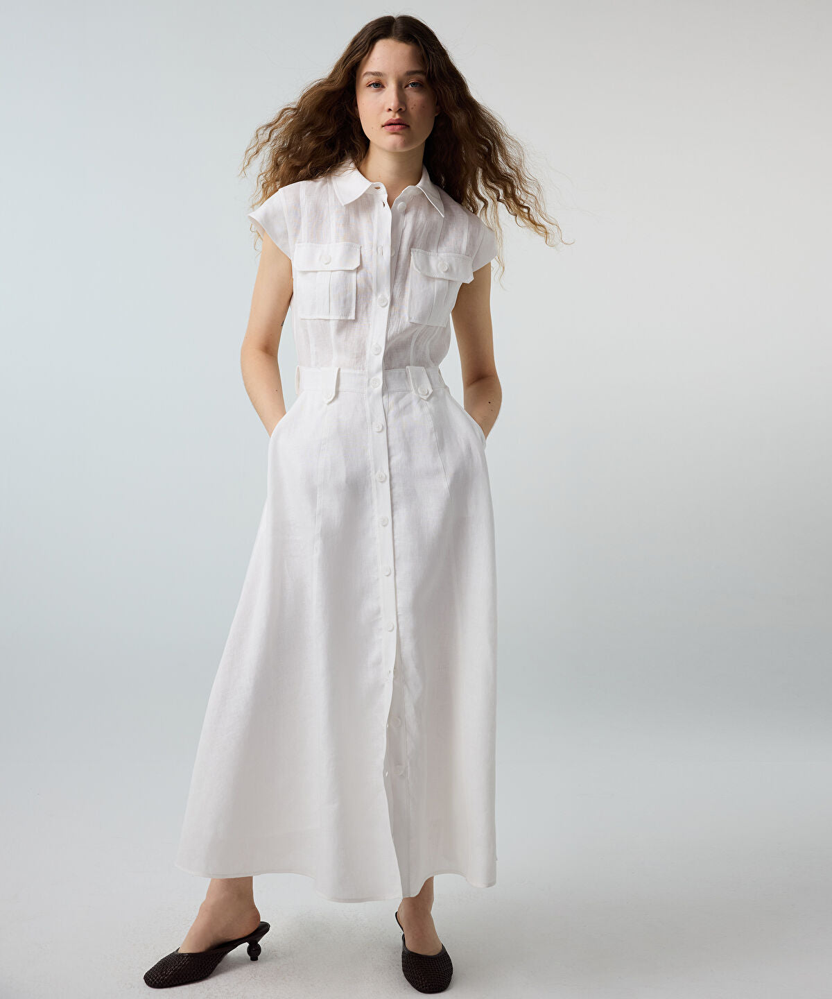 Zoomed Button-Accented Linen Dress