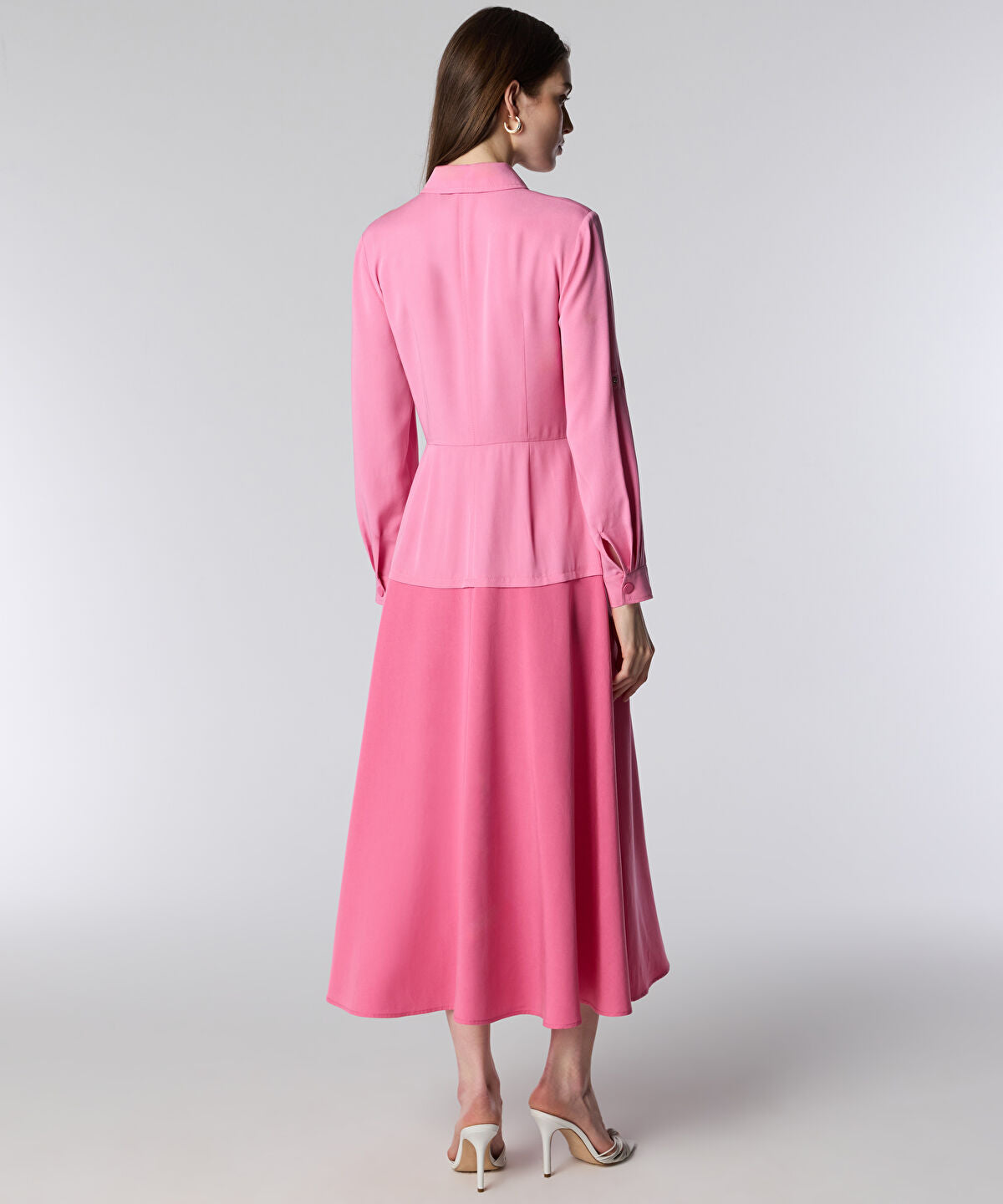 Zoomed Ring-Detail Color-Block Midi Dress