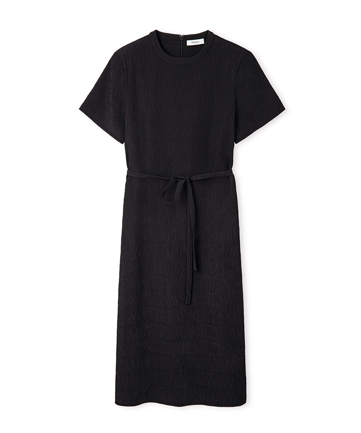 Zoomed Belted Crinkle-Effect Dress