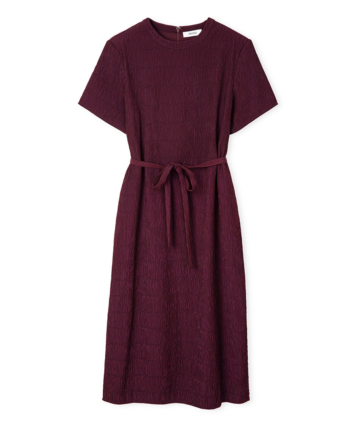 Zoomed Belted Crinkle-Effect Dress