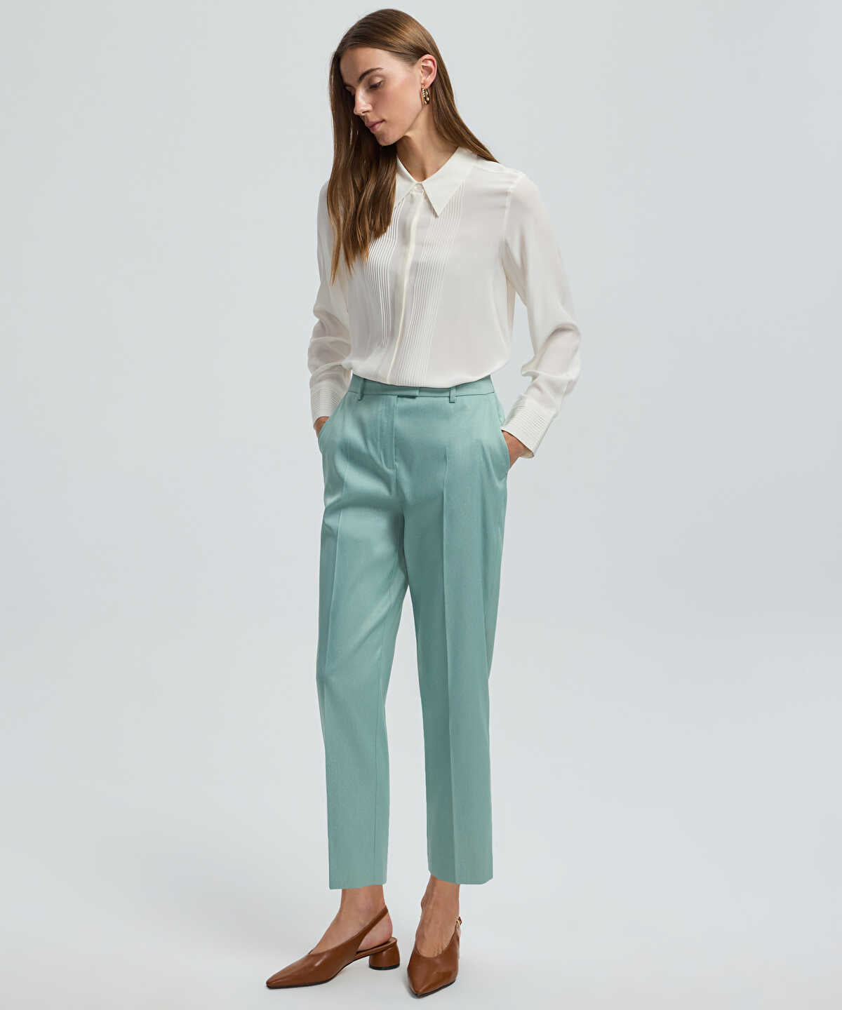Zoomed Cigarette Trousers